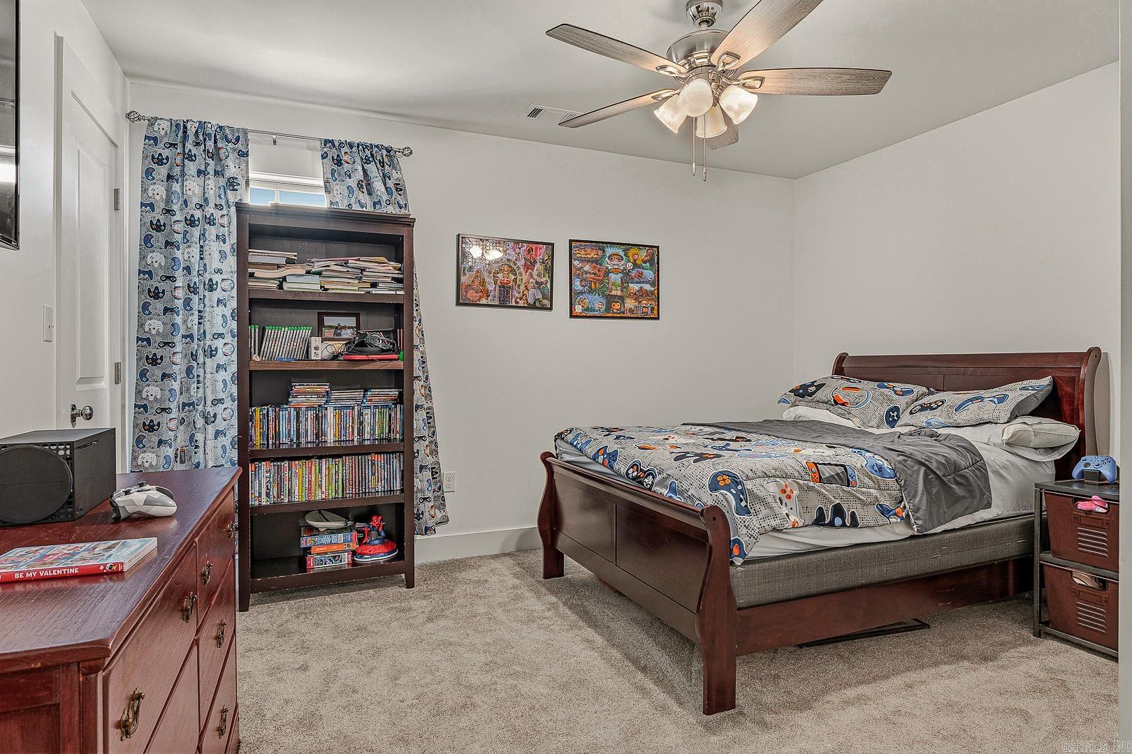 THE VILLAS AT SAGE MEADOWS - Residential