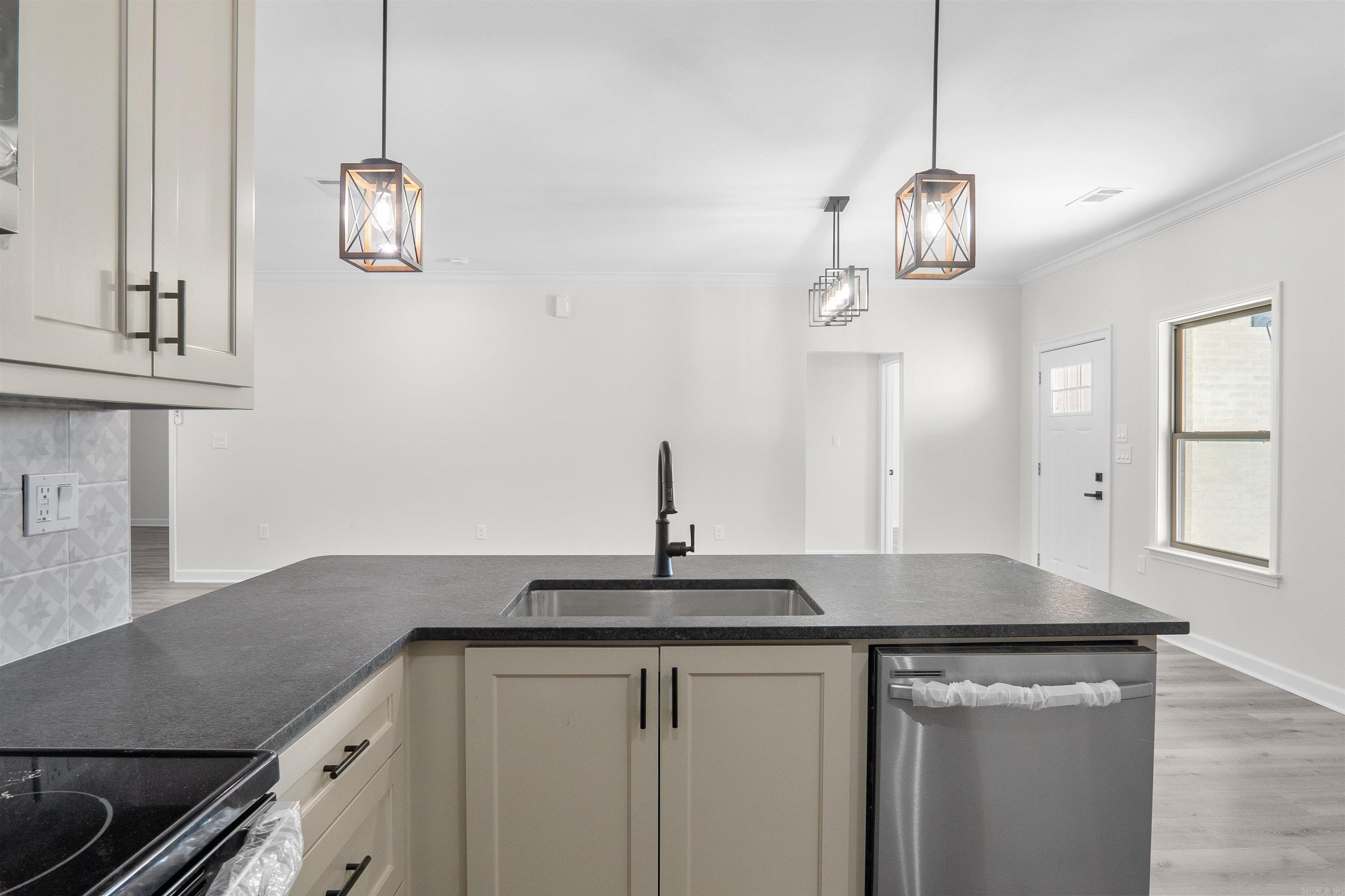 GEORGE&apos;S CROSSING SUBDIVISI - Residential