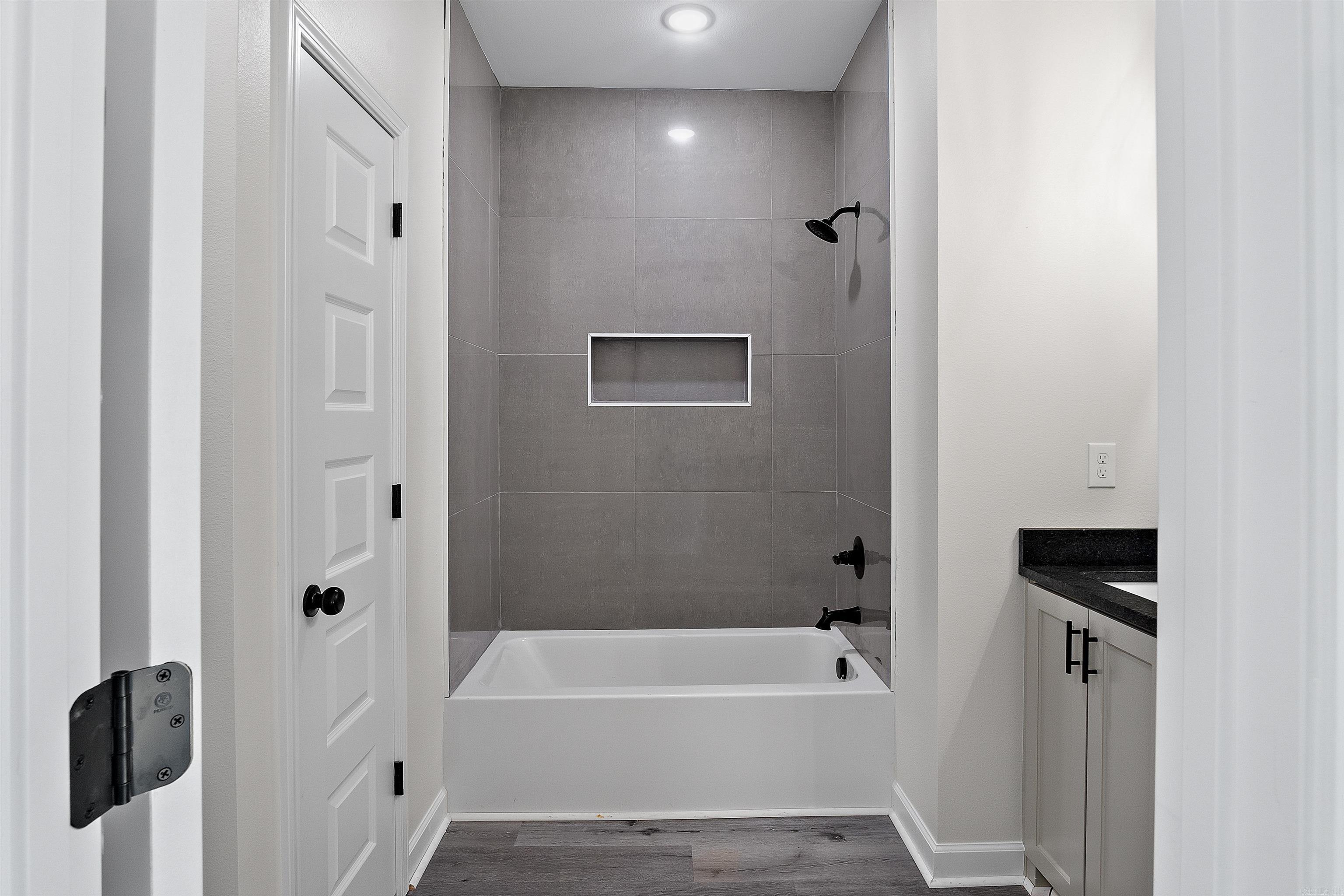 GEORGE&apos;S CROSSING SUBDIVISI - Residential