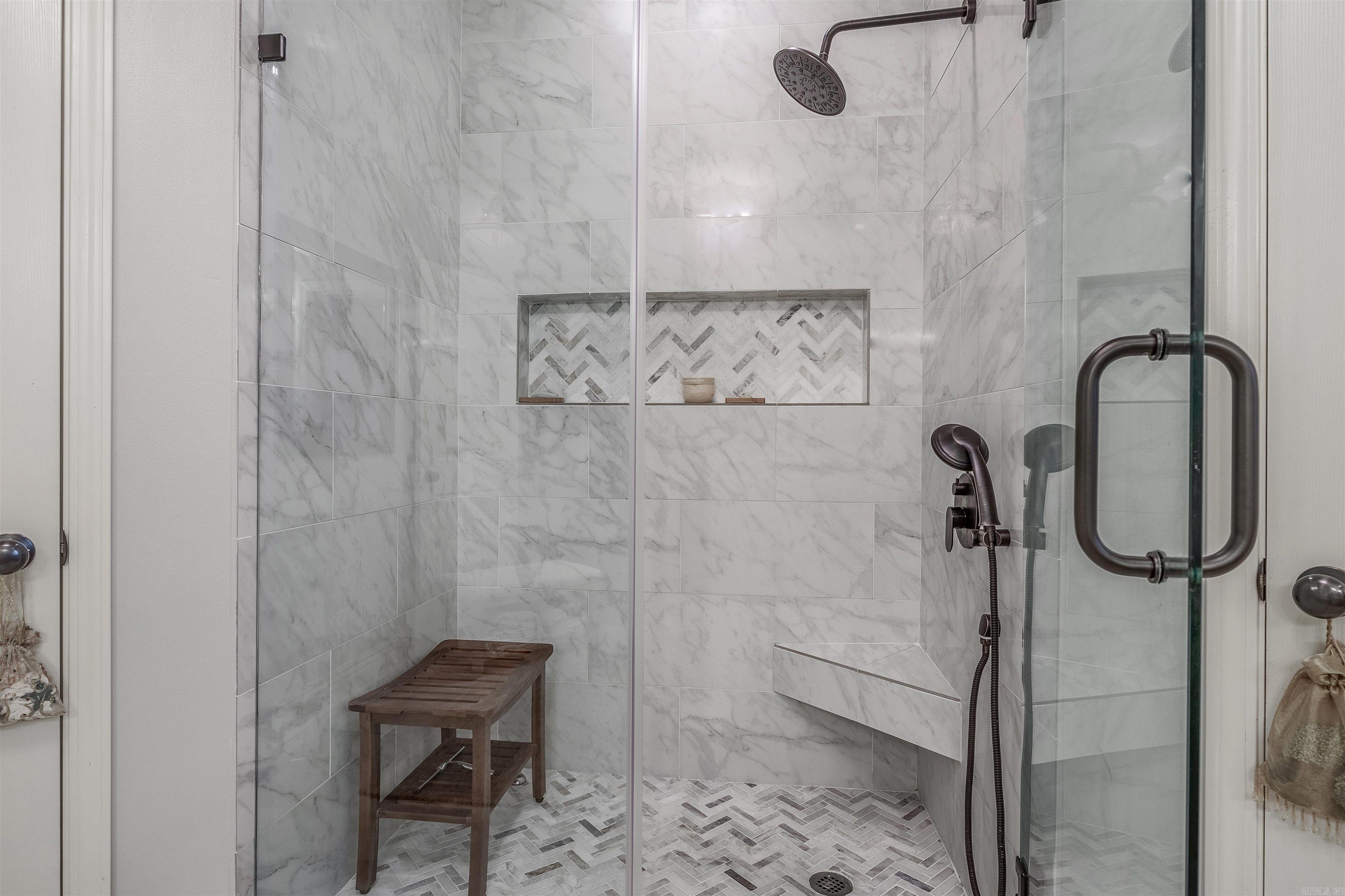 Saddle Creek - Residential