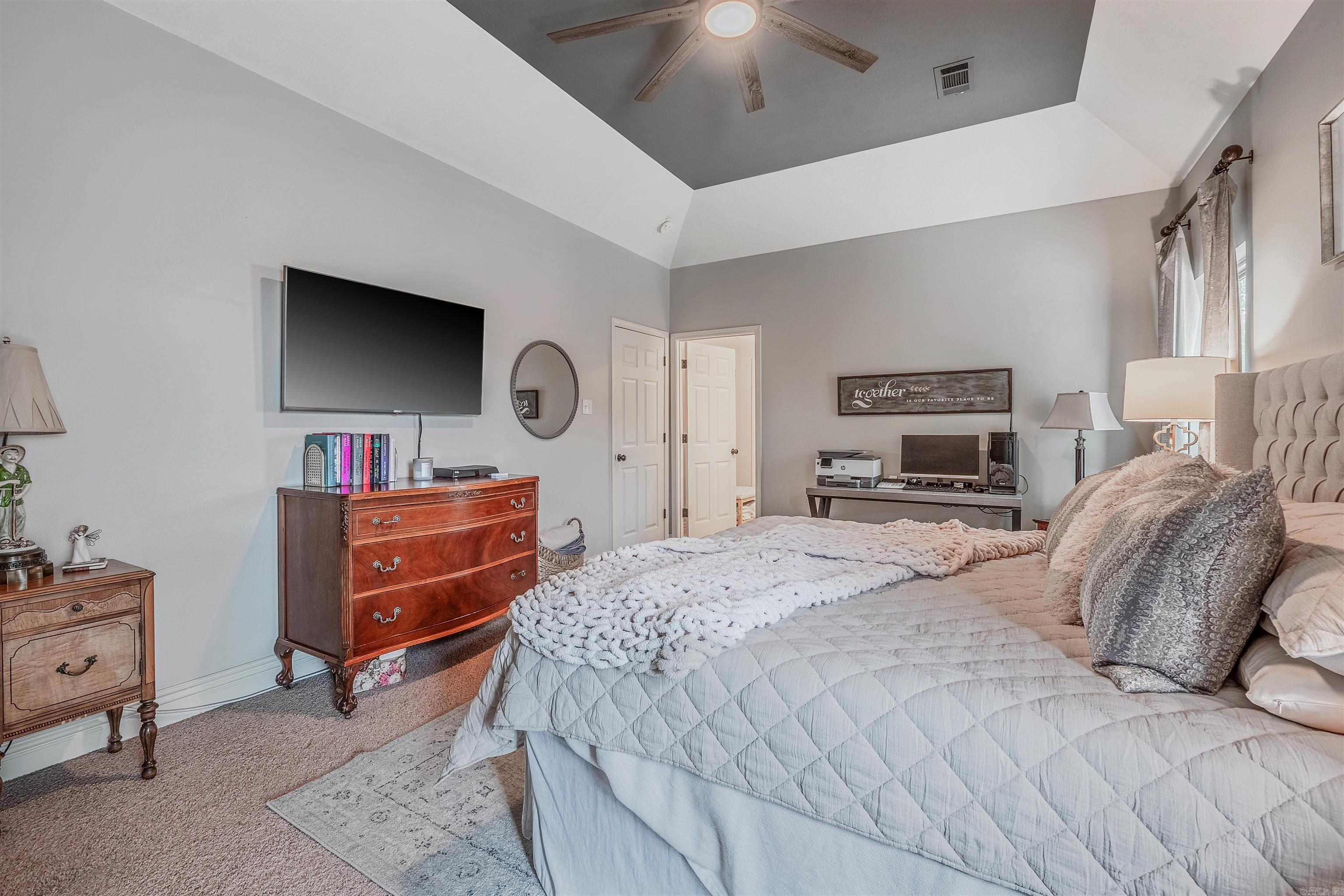 Saddle Creek - Residential