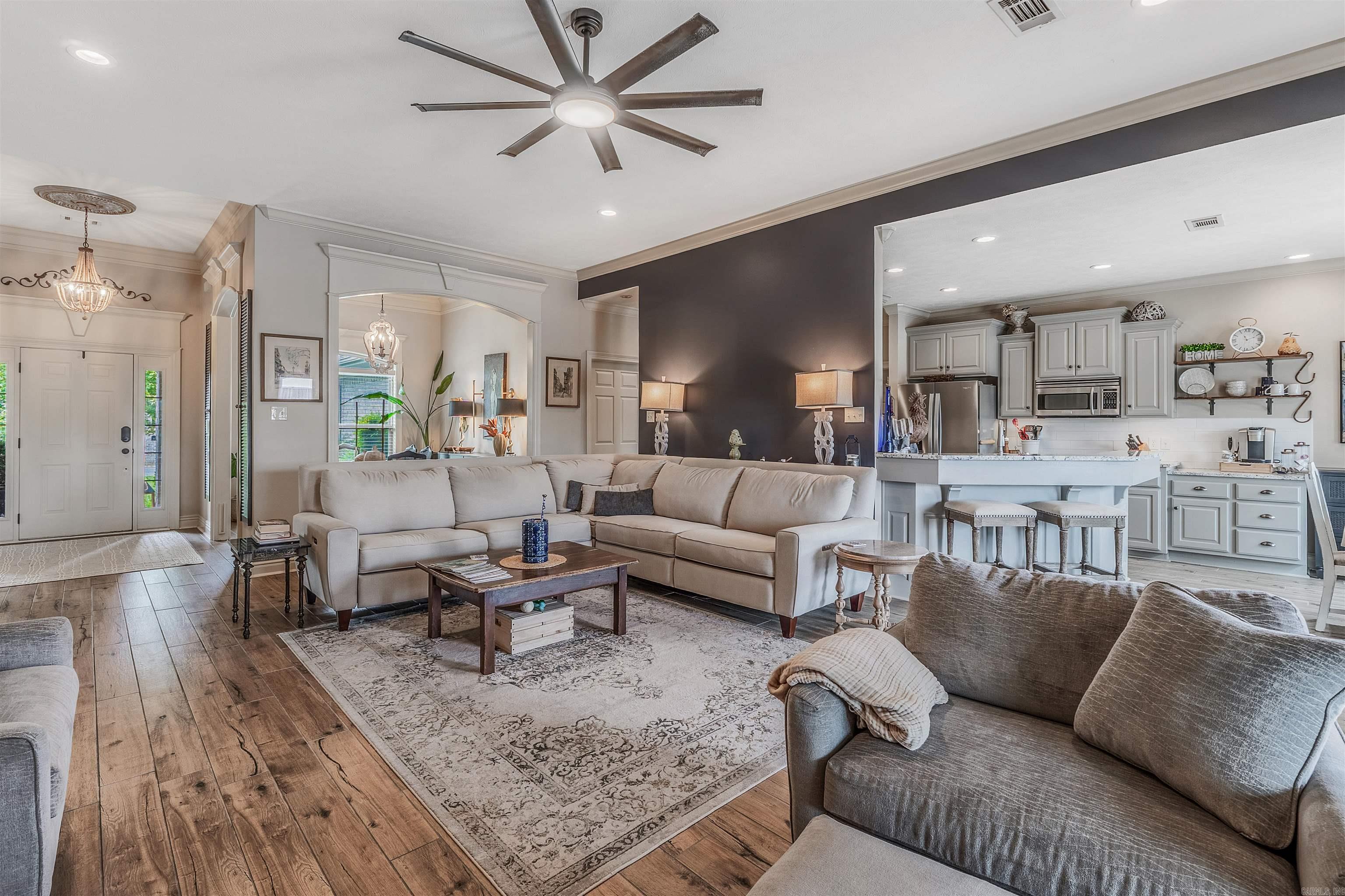 Saddle Creek - Residential