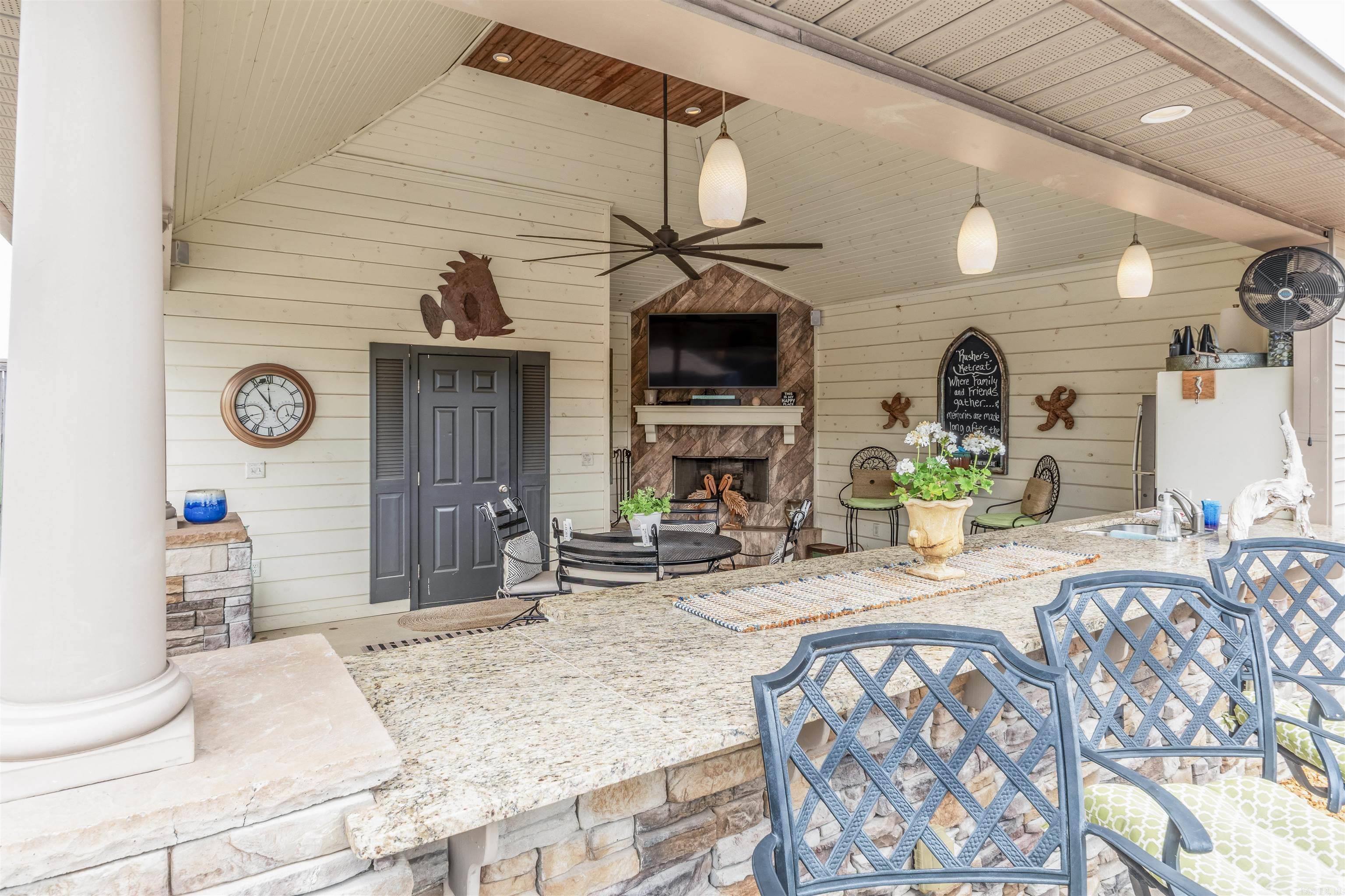 Saddle Creek - Residential