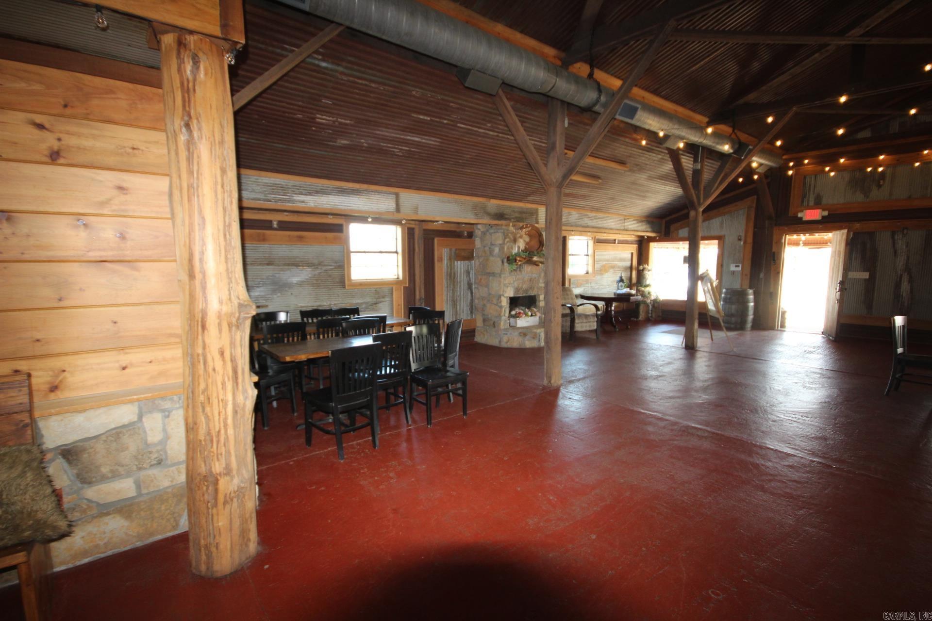 Metes & Bounds - Commercial Sale