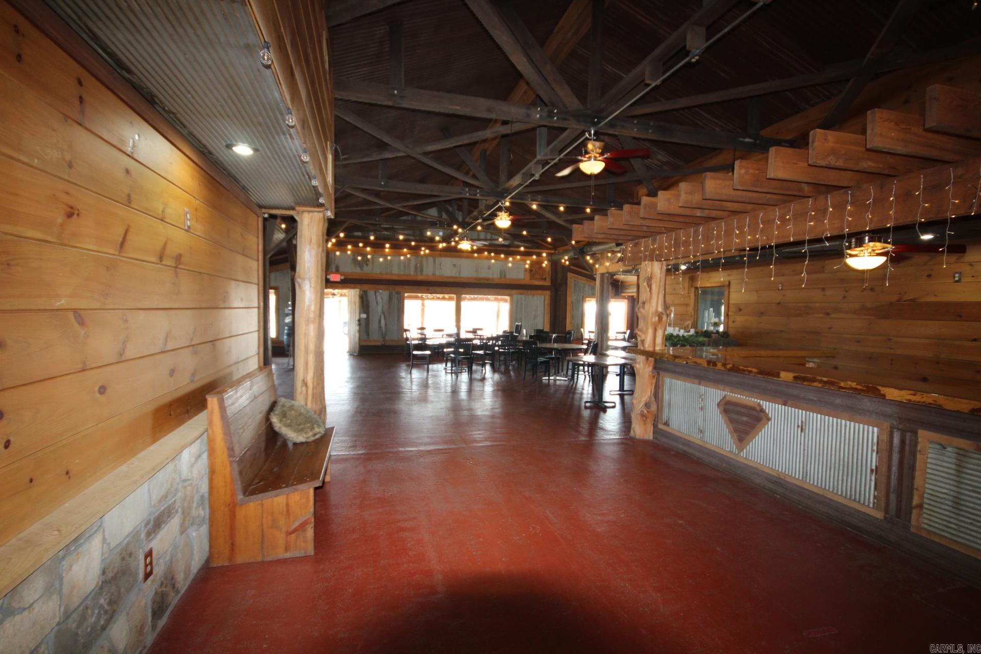 Metes & Bounds - Commercial Sale