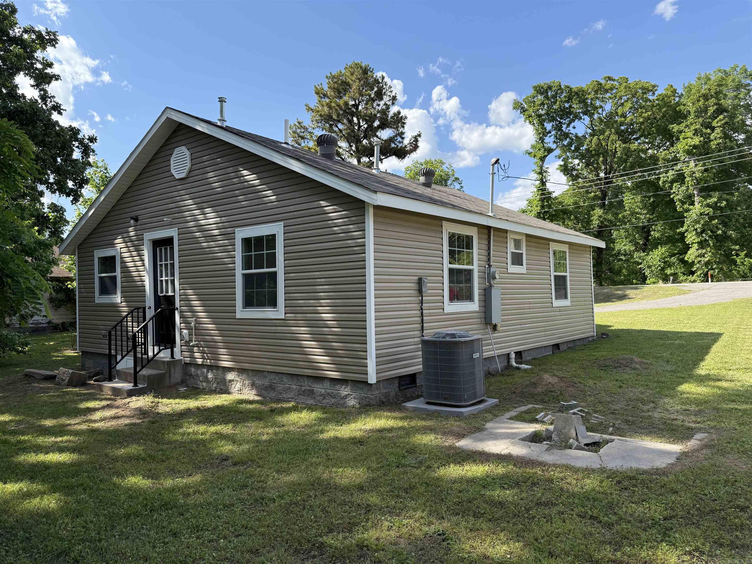 Works - Residential Lease