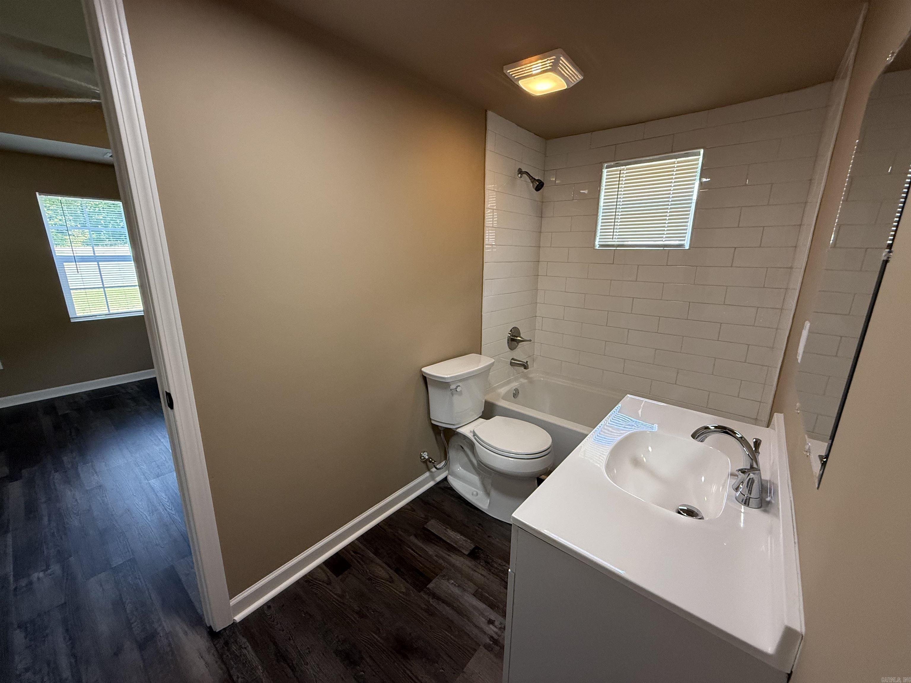 Works - Residential Lease