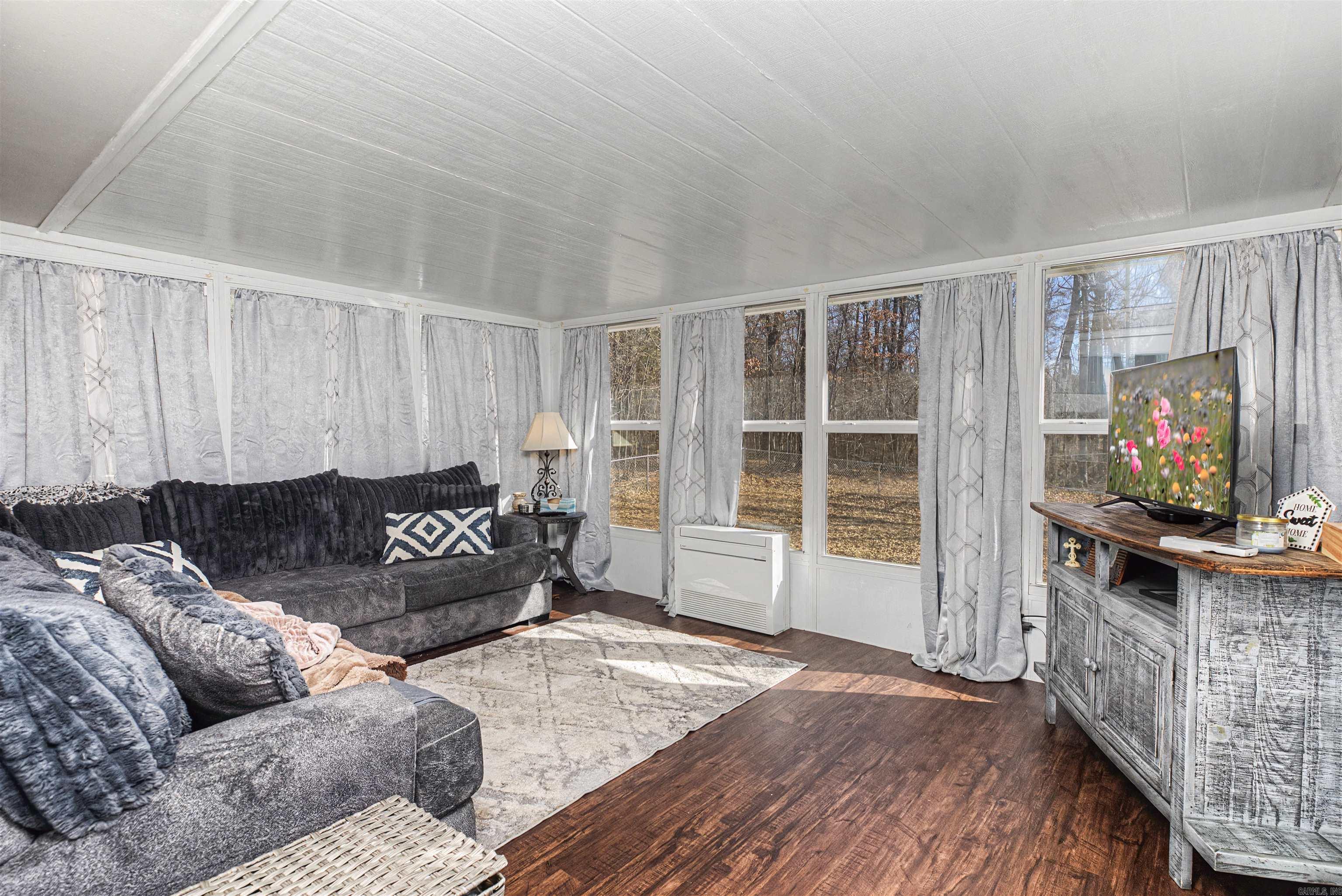 HOMESTEAD WEST - Residential