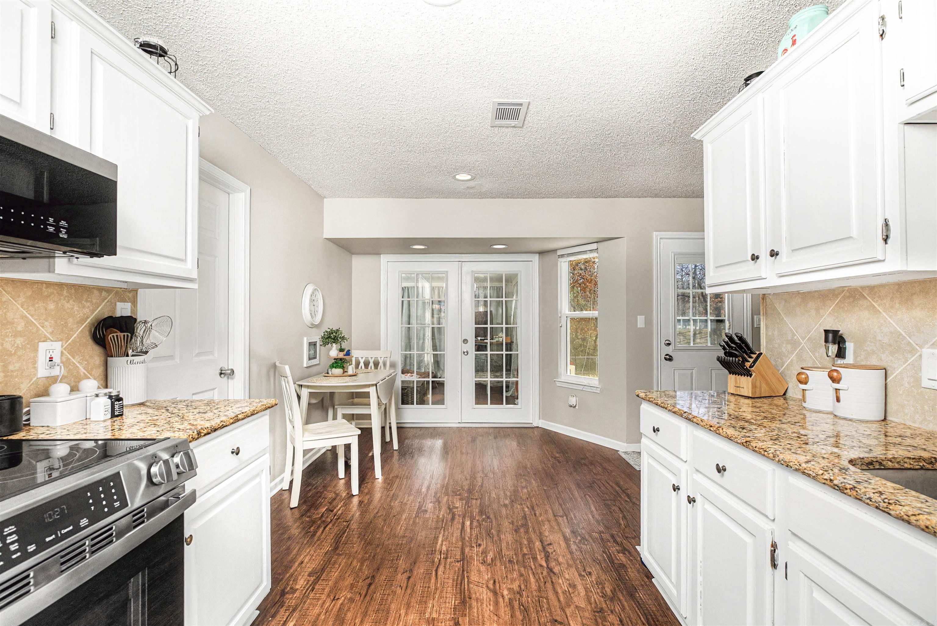 HOMESTEAD WEST - Residential