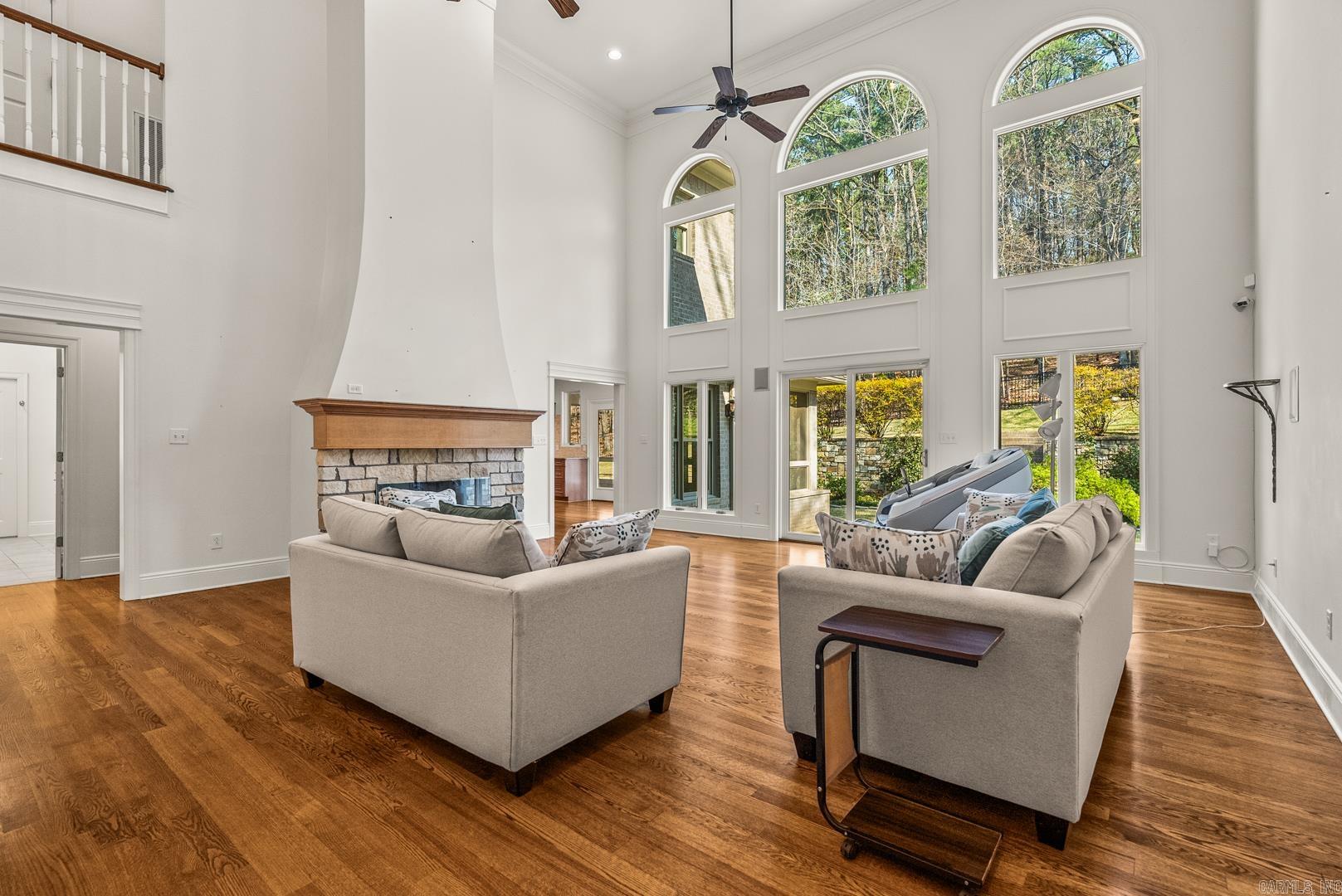 CHENAL DOWNS - Residential