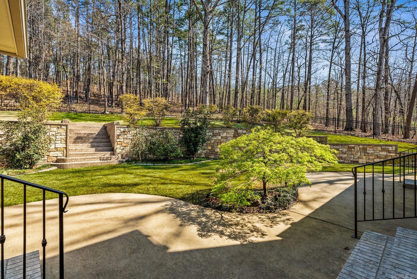 CHENAL DOWNS - Residential