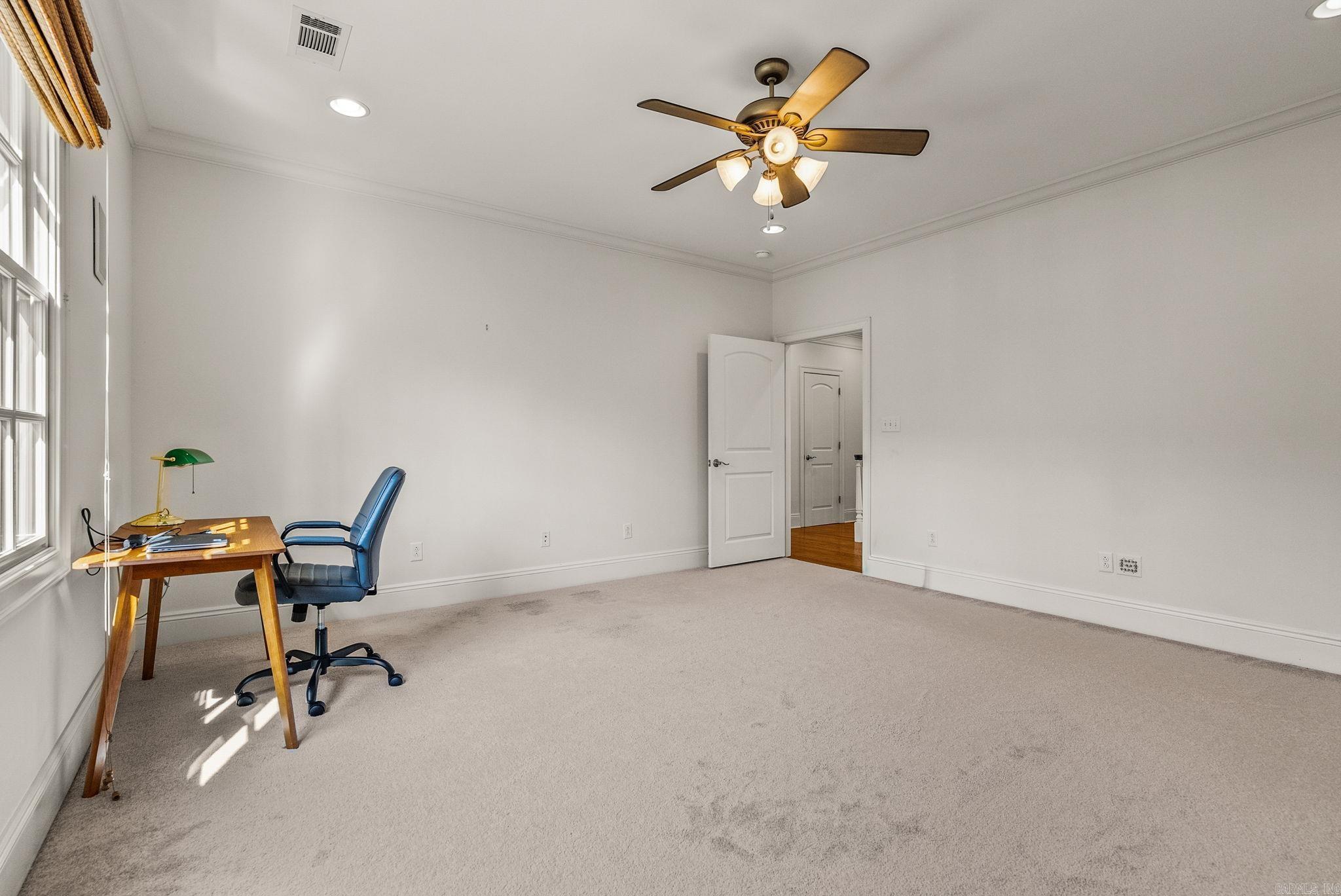 CHENAL DOWNS - Residential