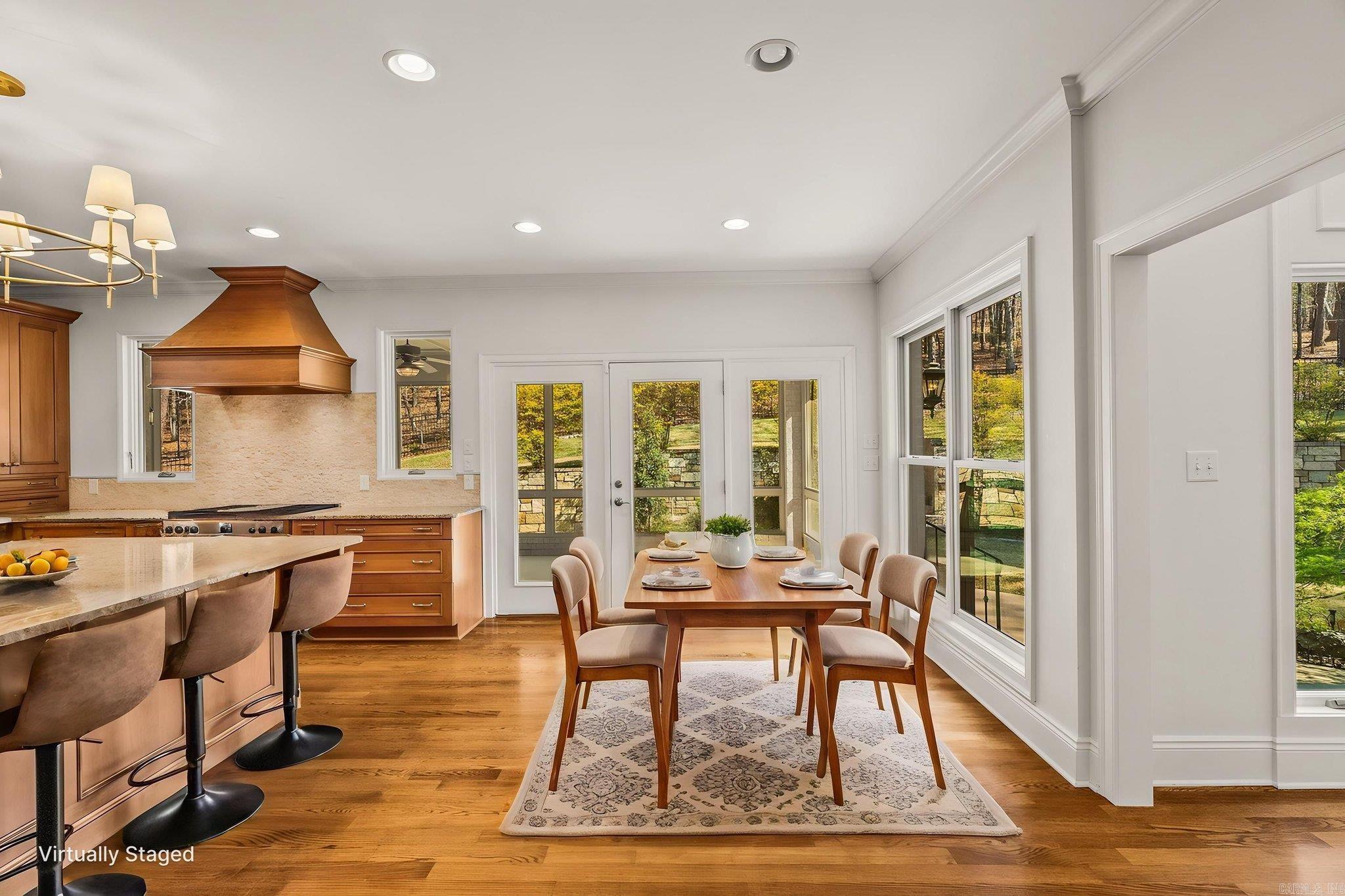 CHENAL DOWNS - Residential