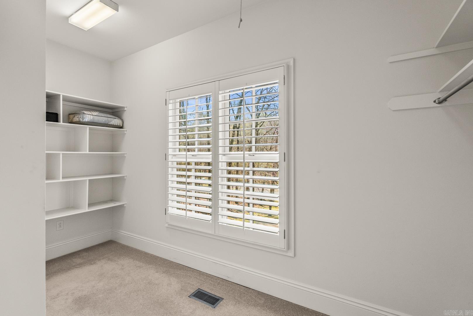 CHENAL DOWNS - Residential