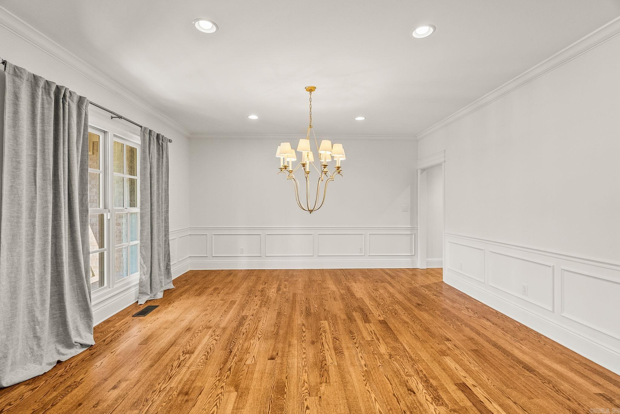 CHENAL DOWNS - Residential