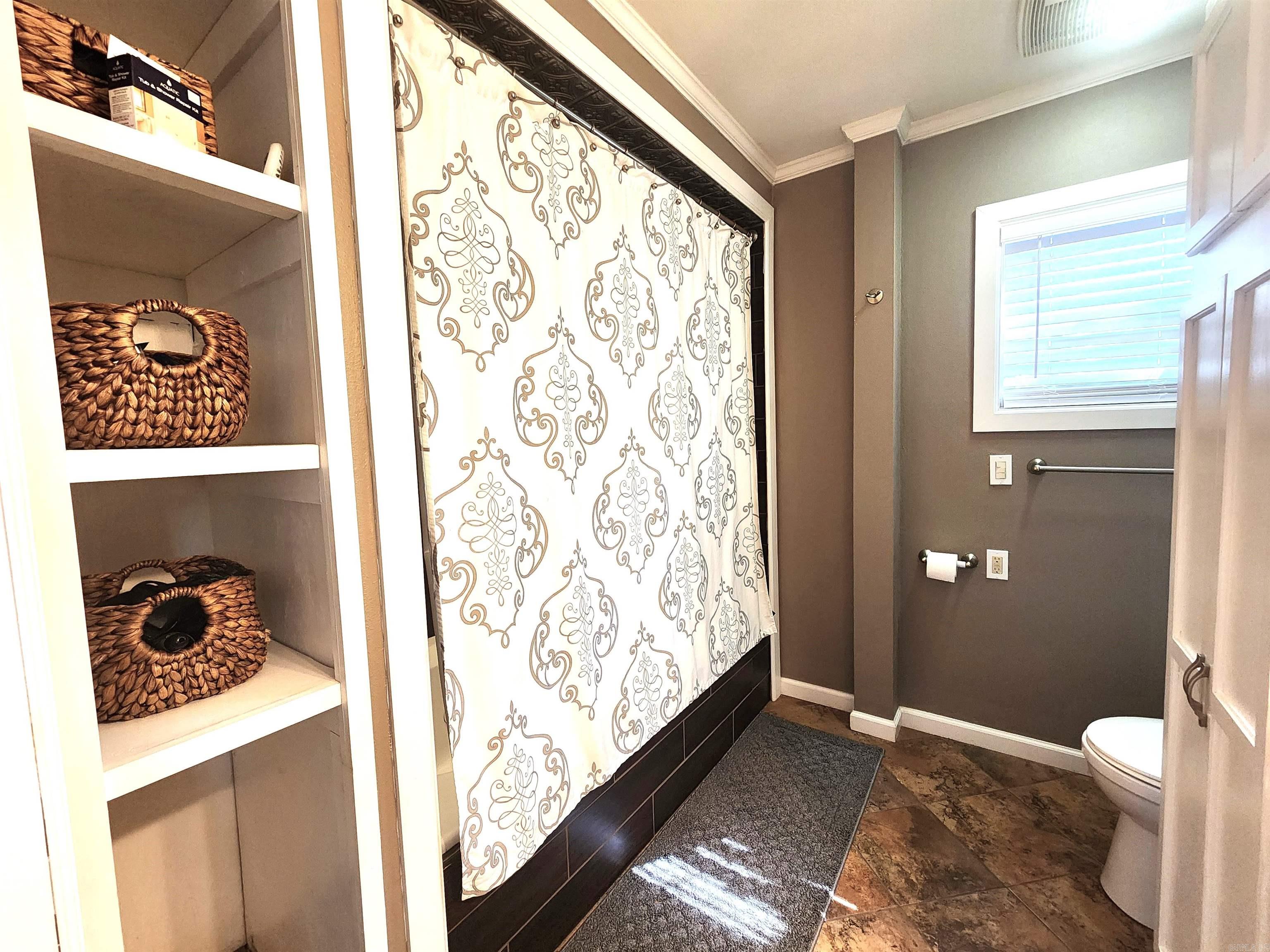 Thompson Heights - Residential