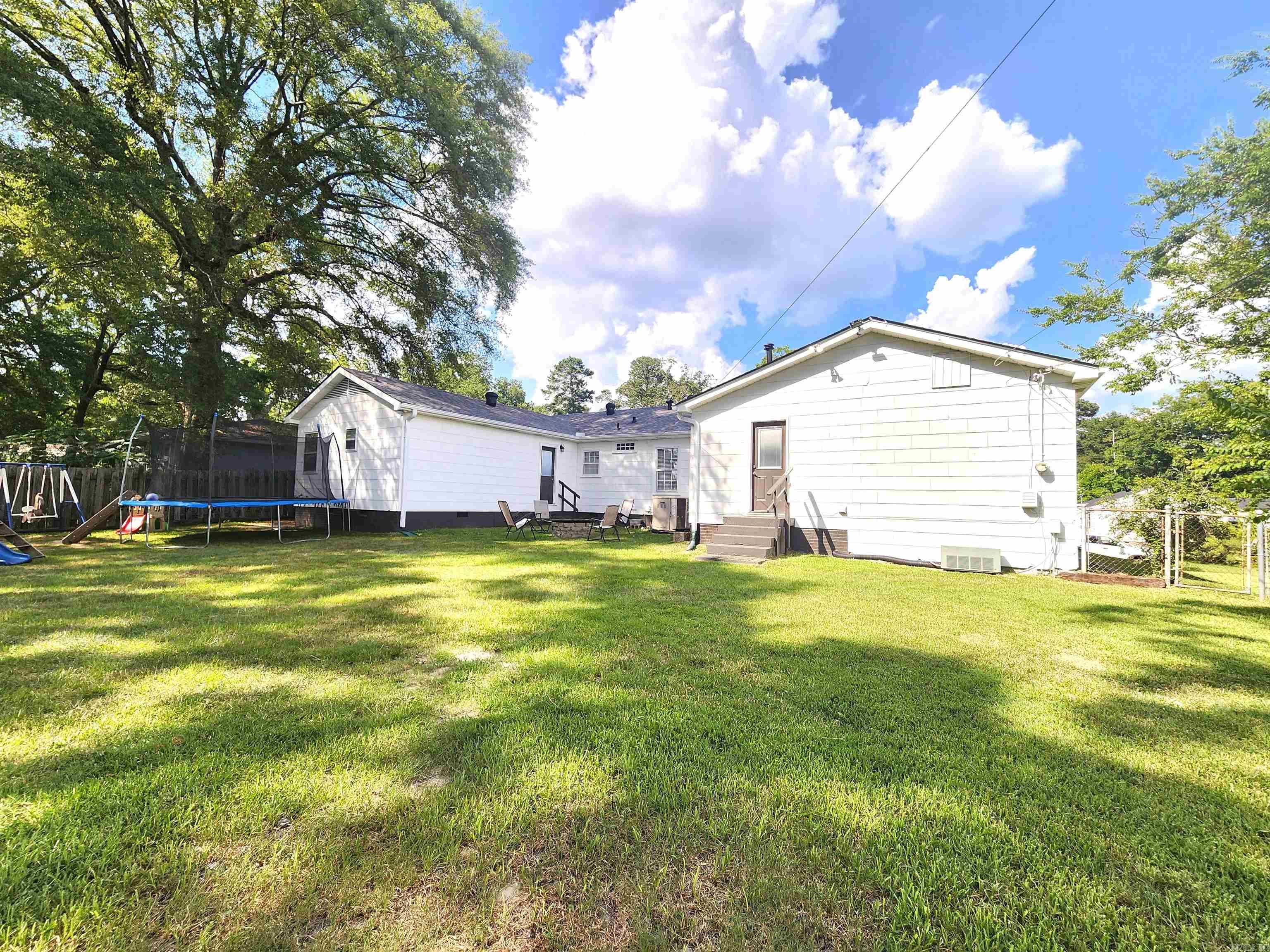 Thompson Heights - Residential