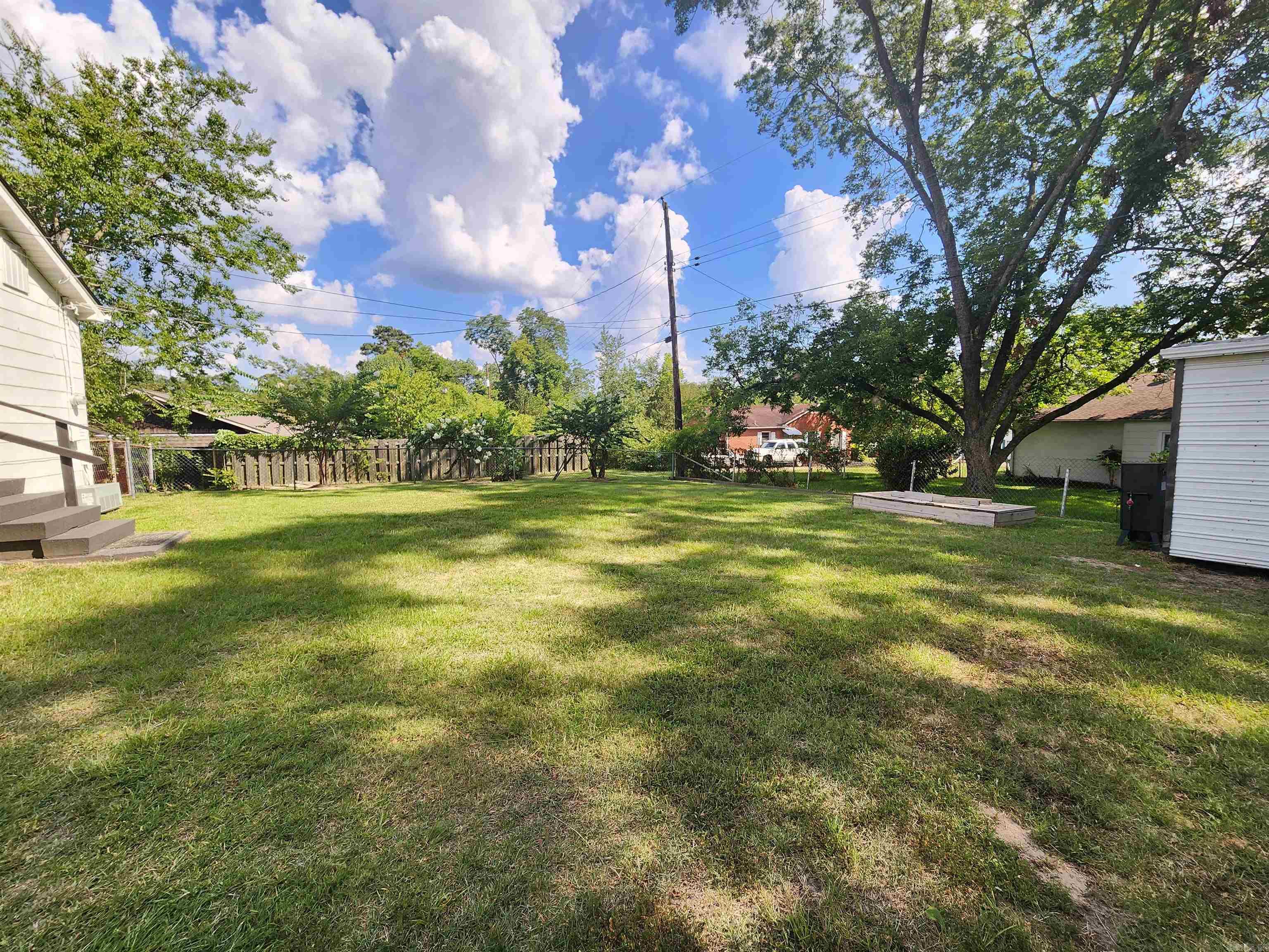 Thompson Heights - Residential