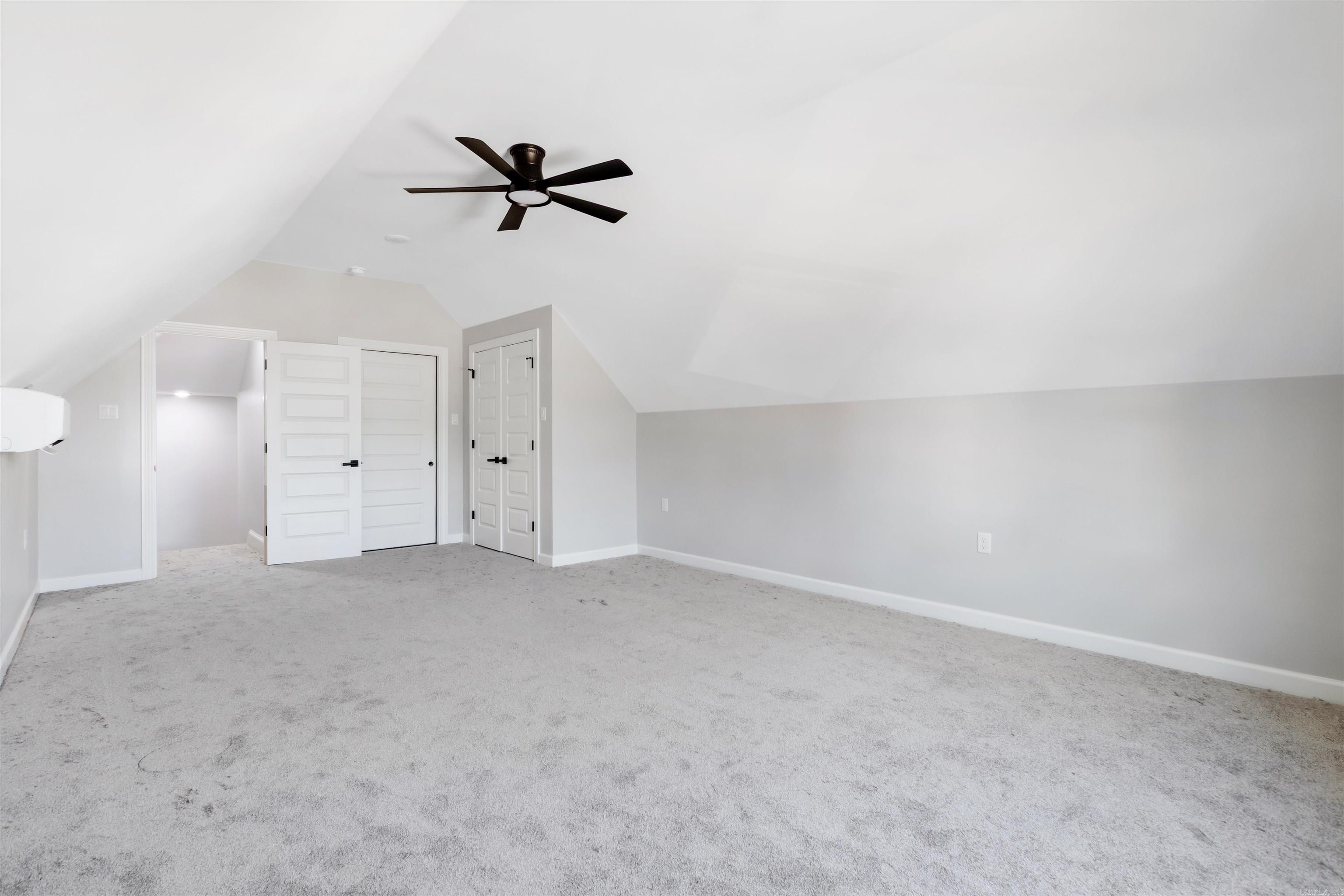 MILLERS GLENN - Residential