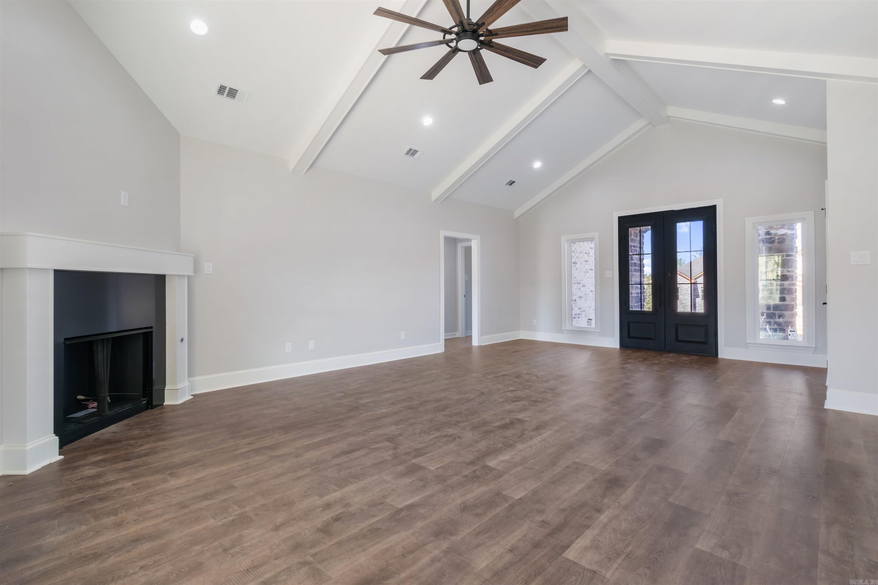 MILLERS GLENN - Residential