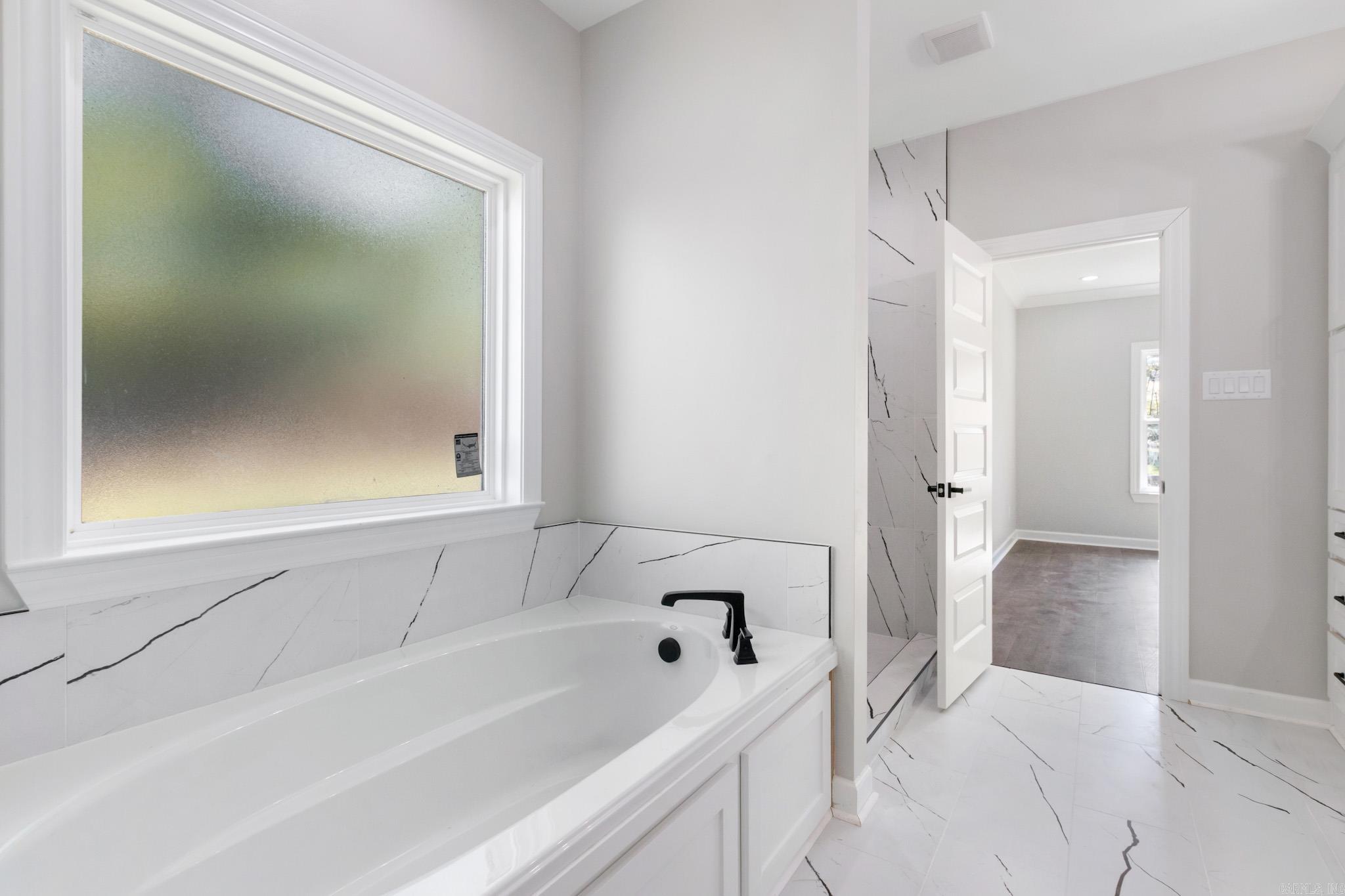 MILLERS GLENN - Residential