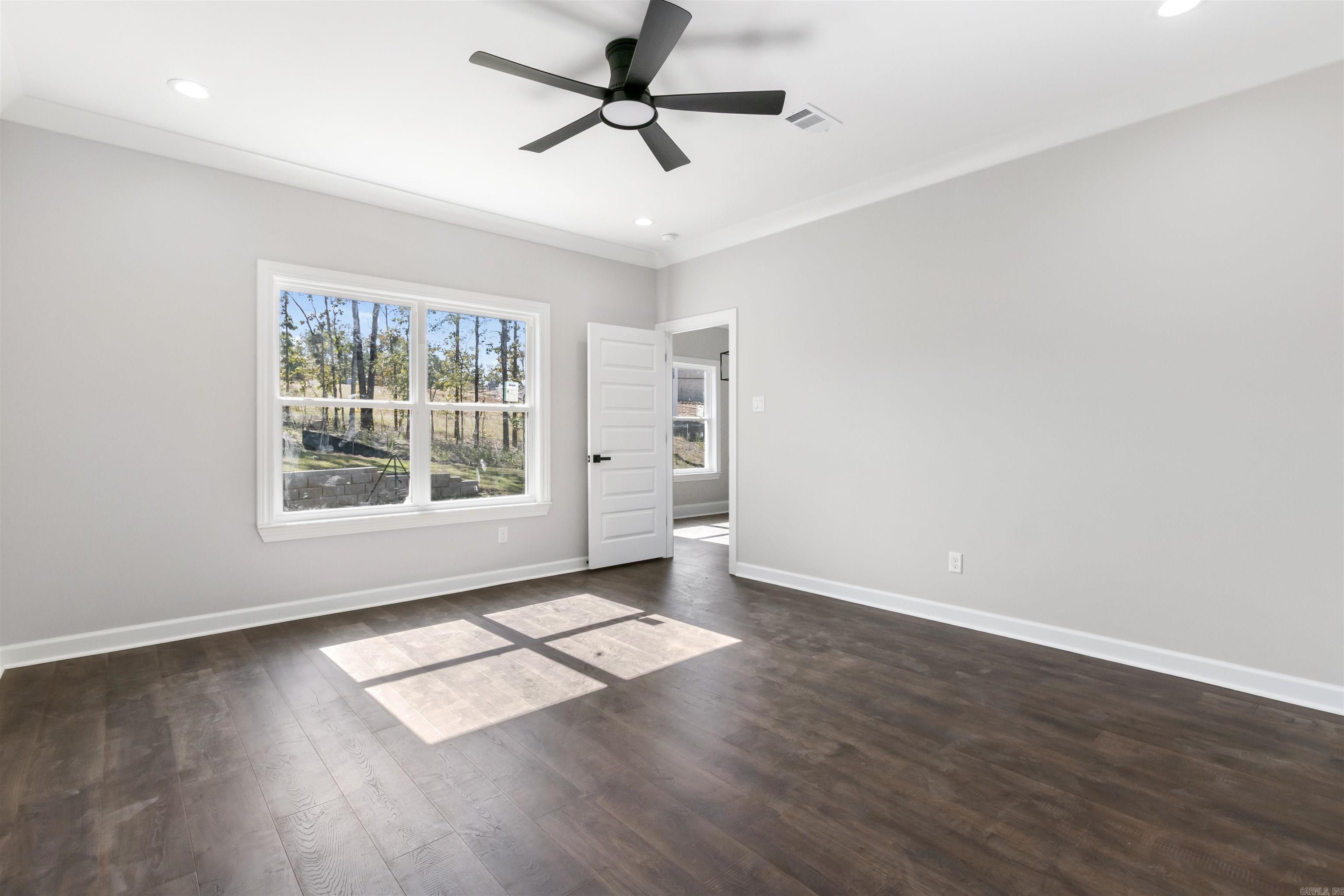 MILLERS GLENN - Residential