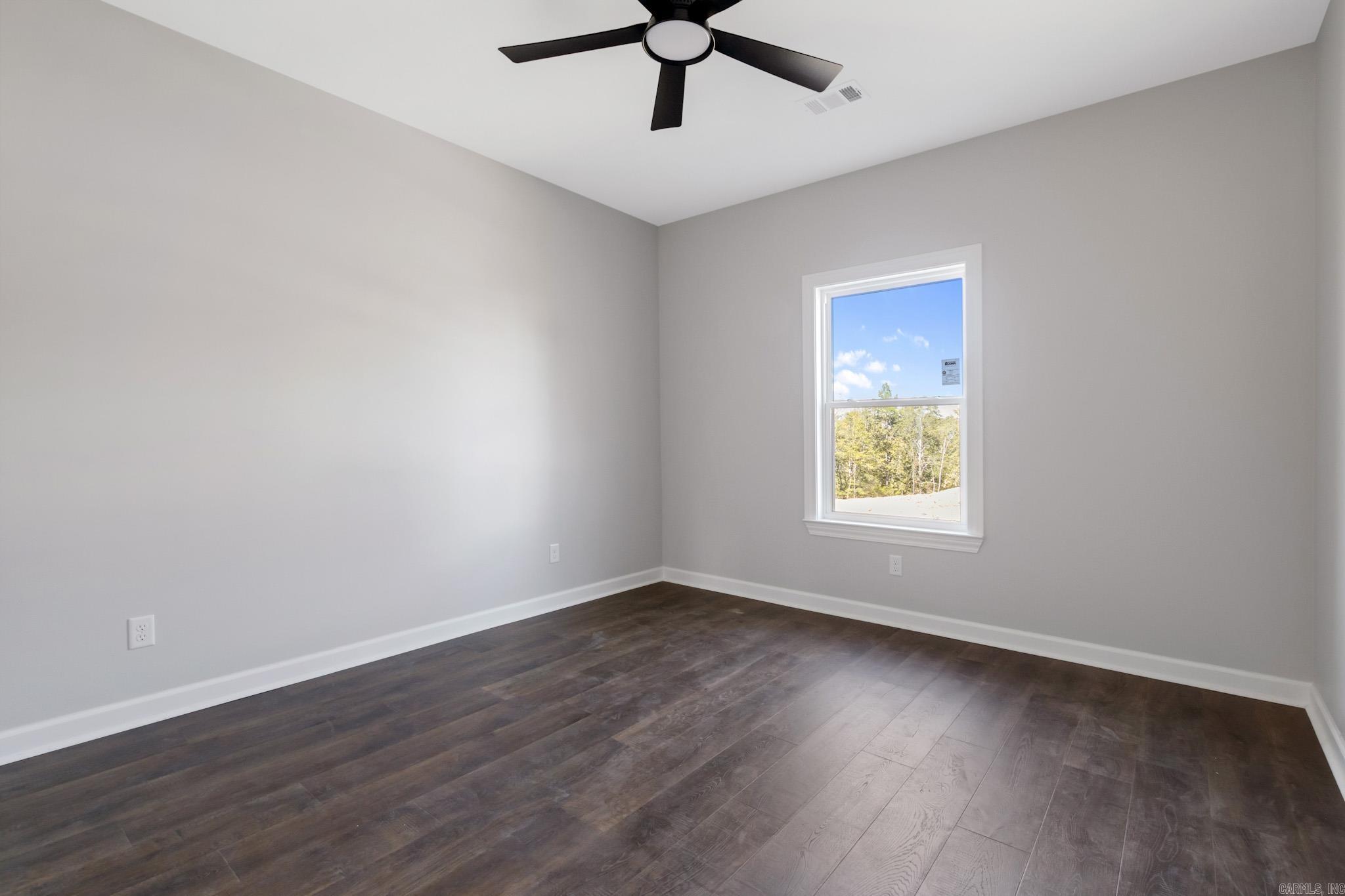 MILLERS GLENN - Residential