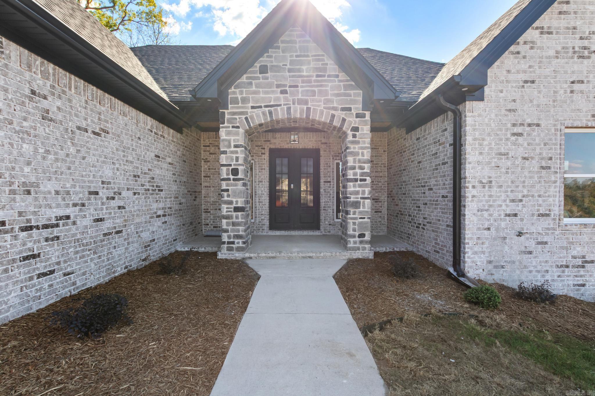 MILLERS GLENN - Residential