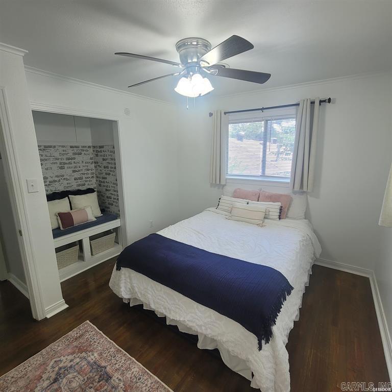 Uplatted Hot Springs - Residential