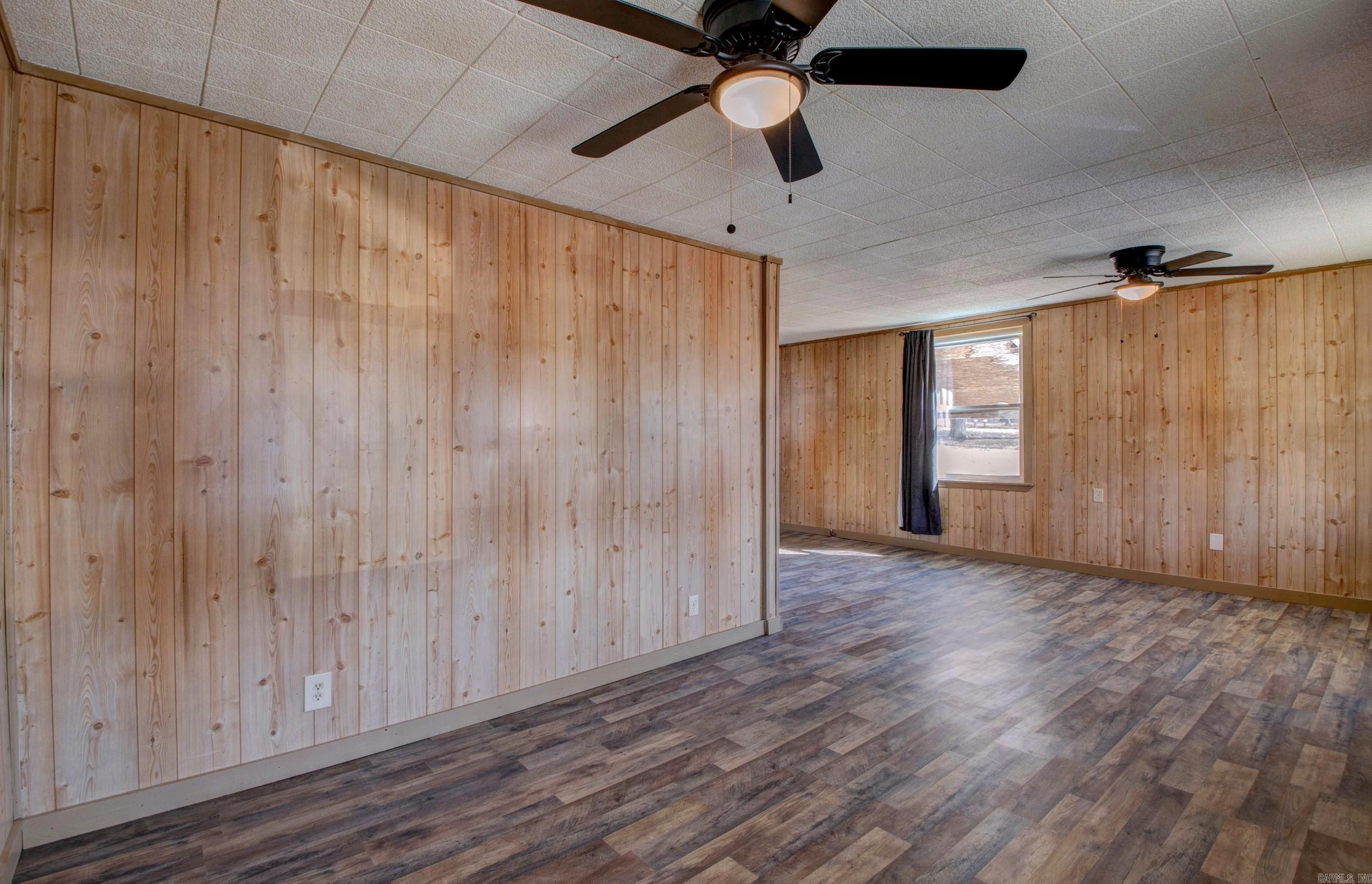 EL PASO (TOWN OF) - Residential