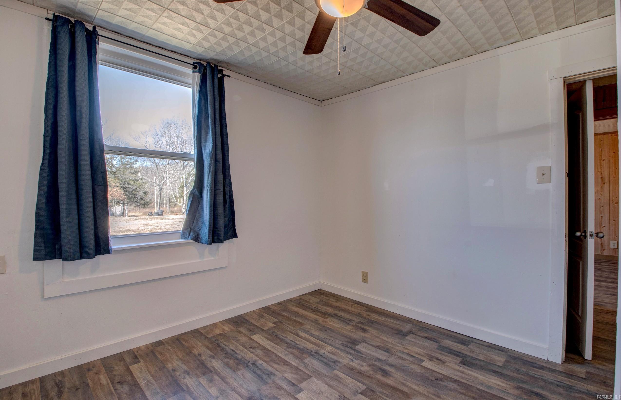 EL PASO (TOWN OF) - Residential