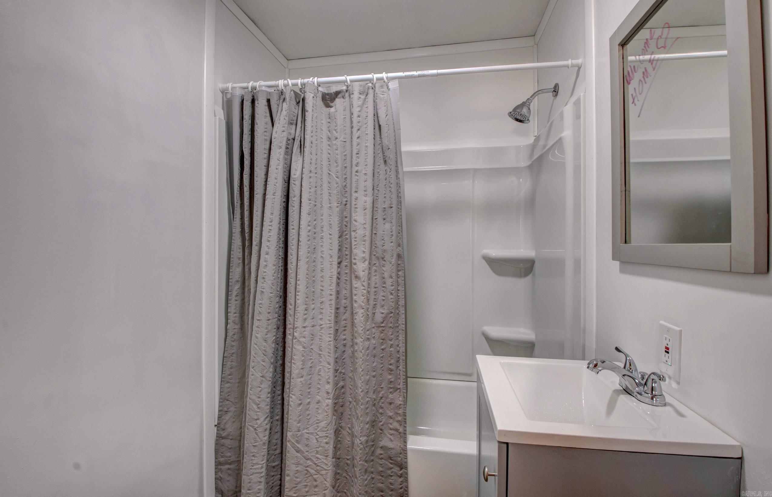 EL PASO (TOWN OF) - Residential