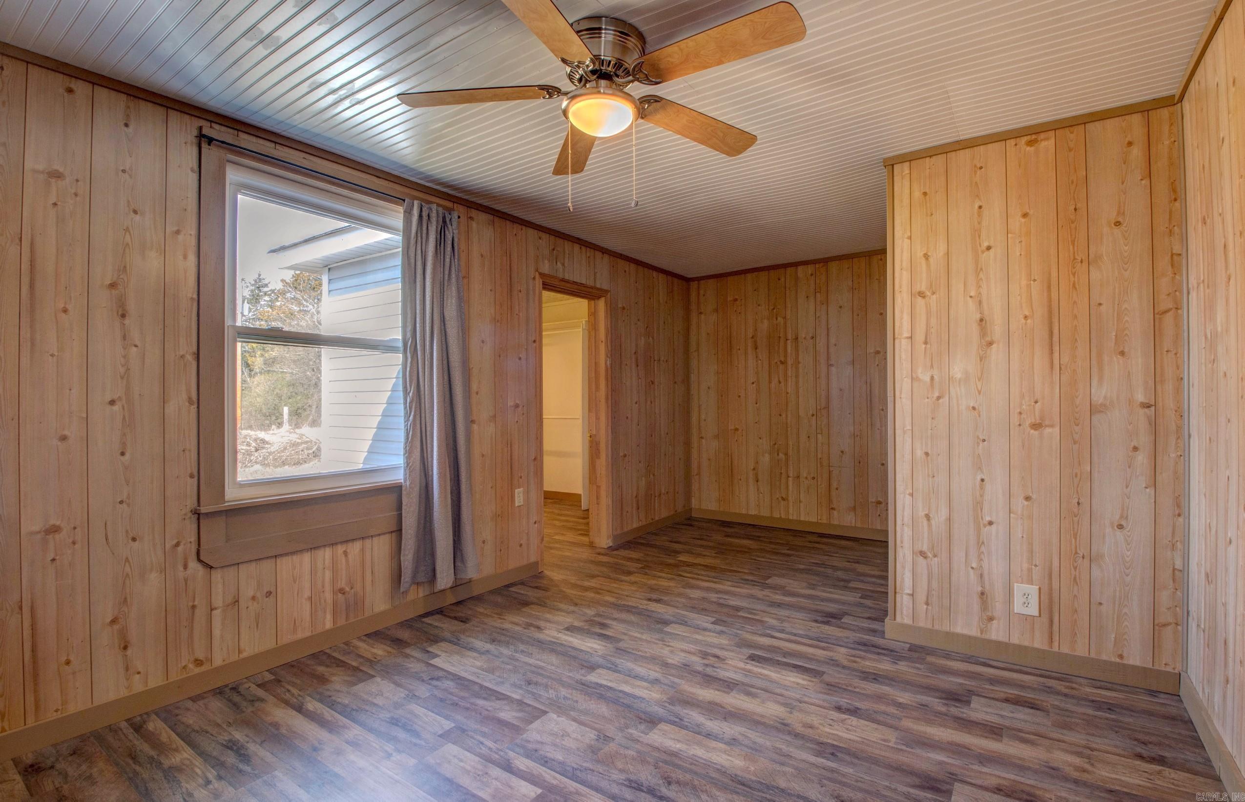 EL PASO (TOWN OF) - Residential