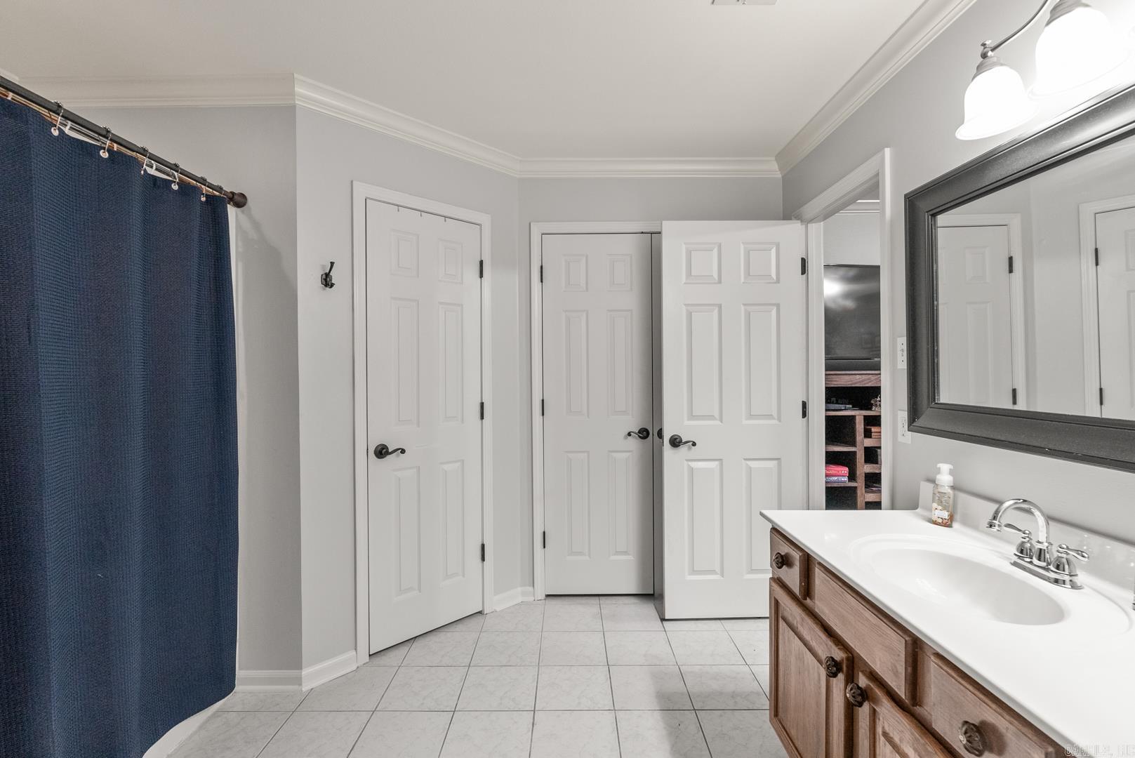 MILLER PLACE - Residential