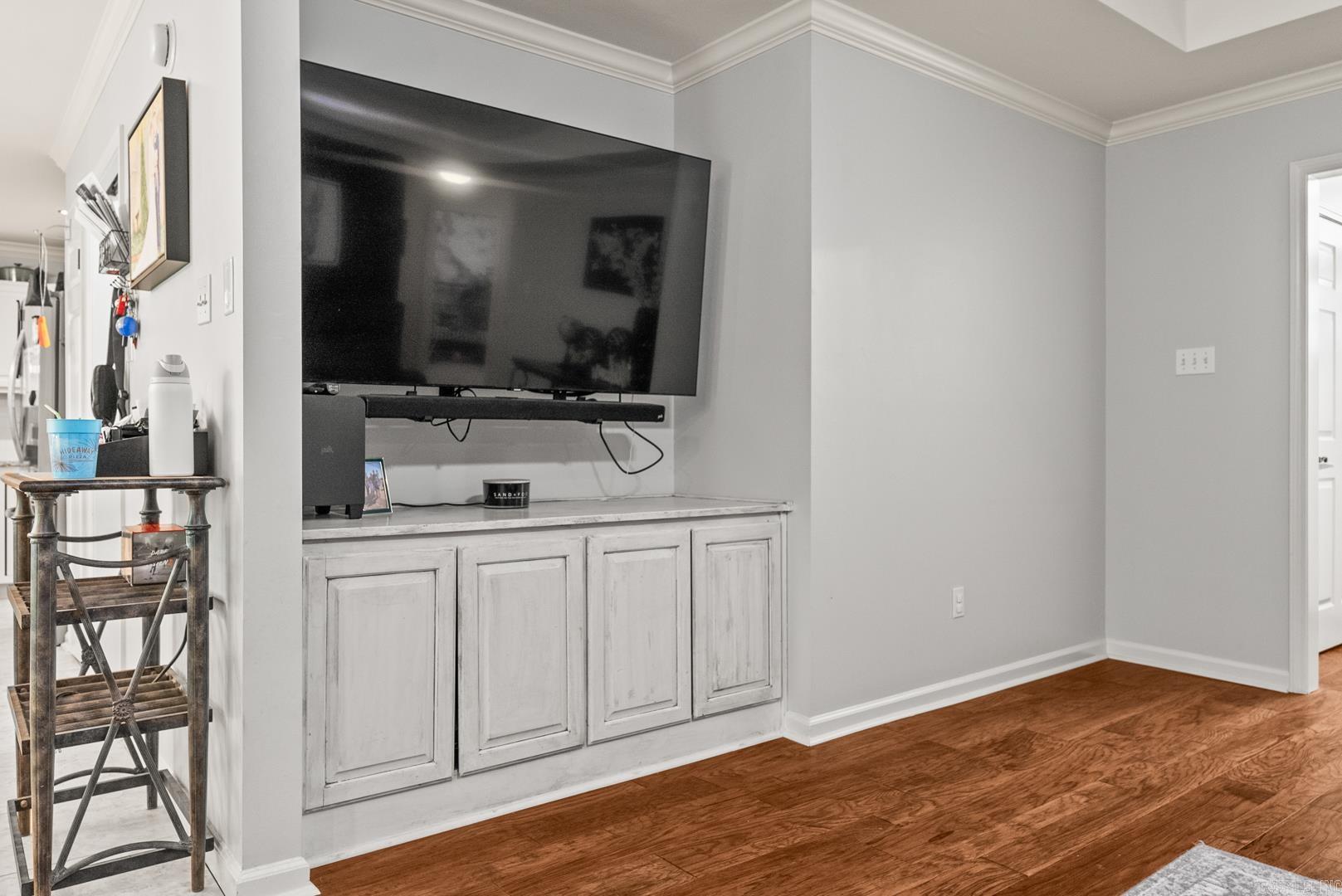 MILLER PLACE - Residential