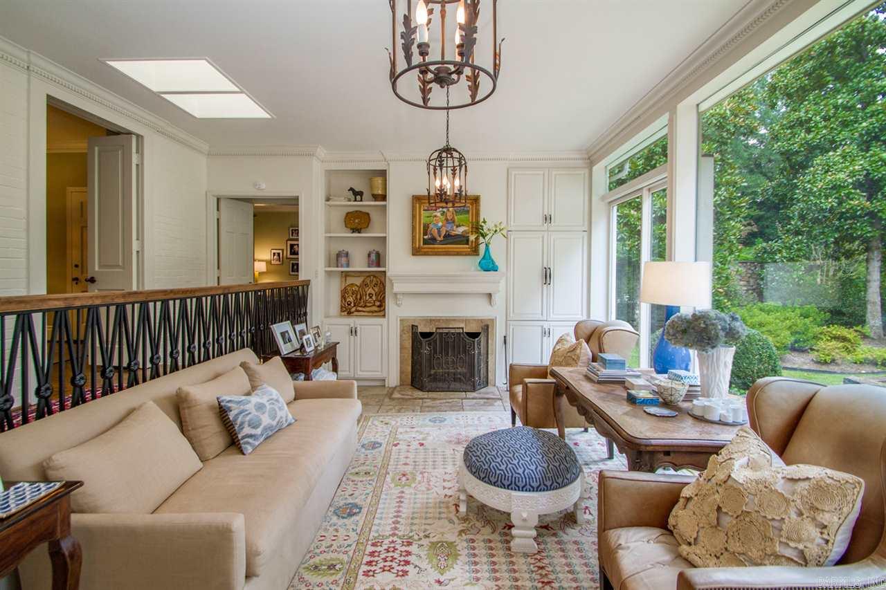 PINE VIEW - Residential