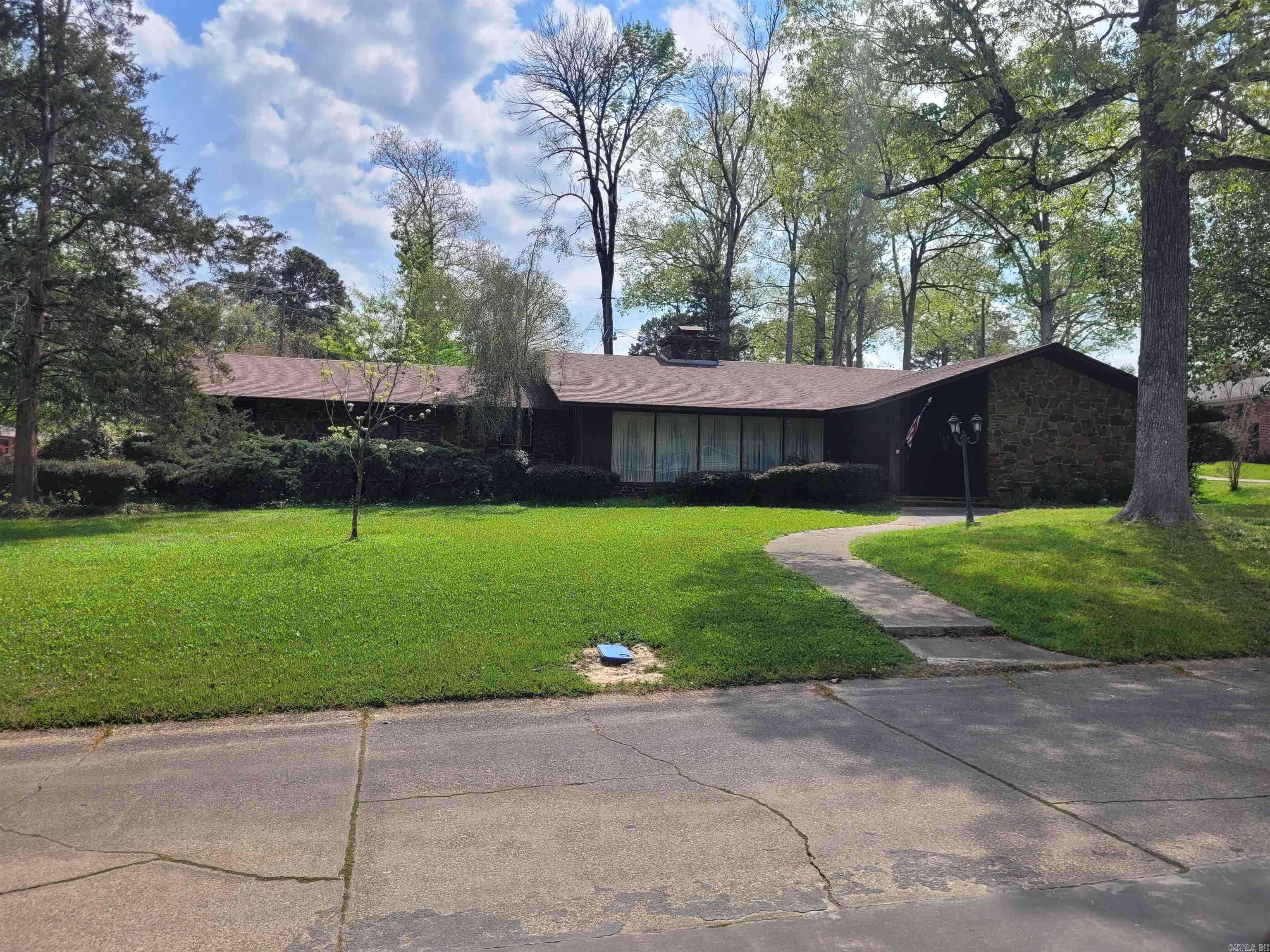 CITY OF EL DORADO - Residential