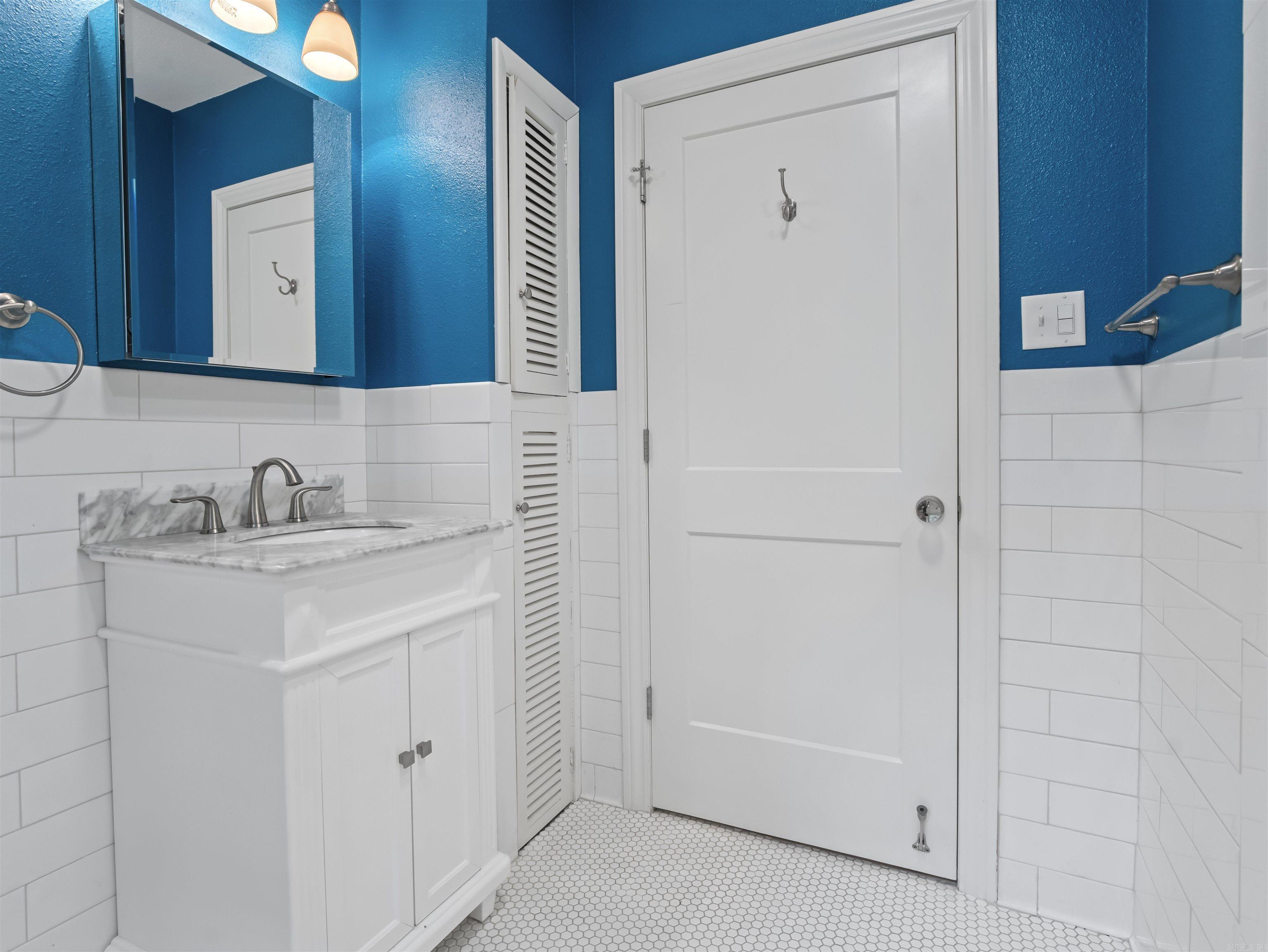 DODSON, J.W. - Residential
