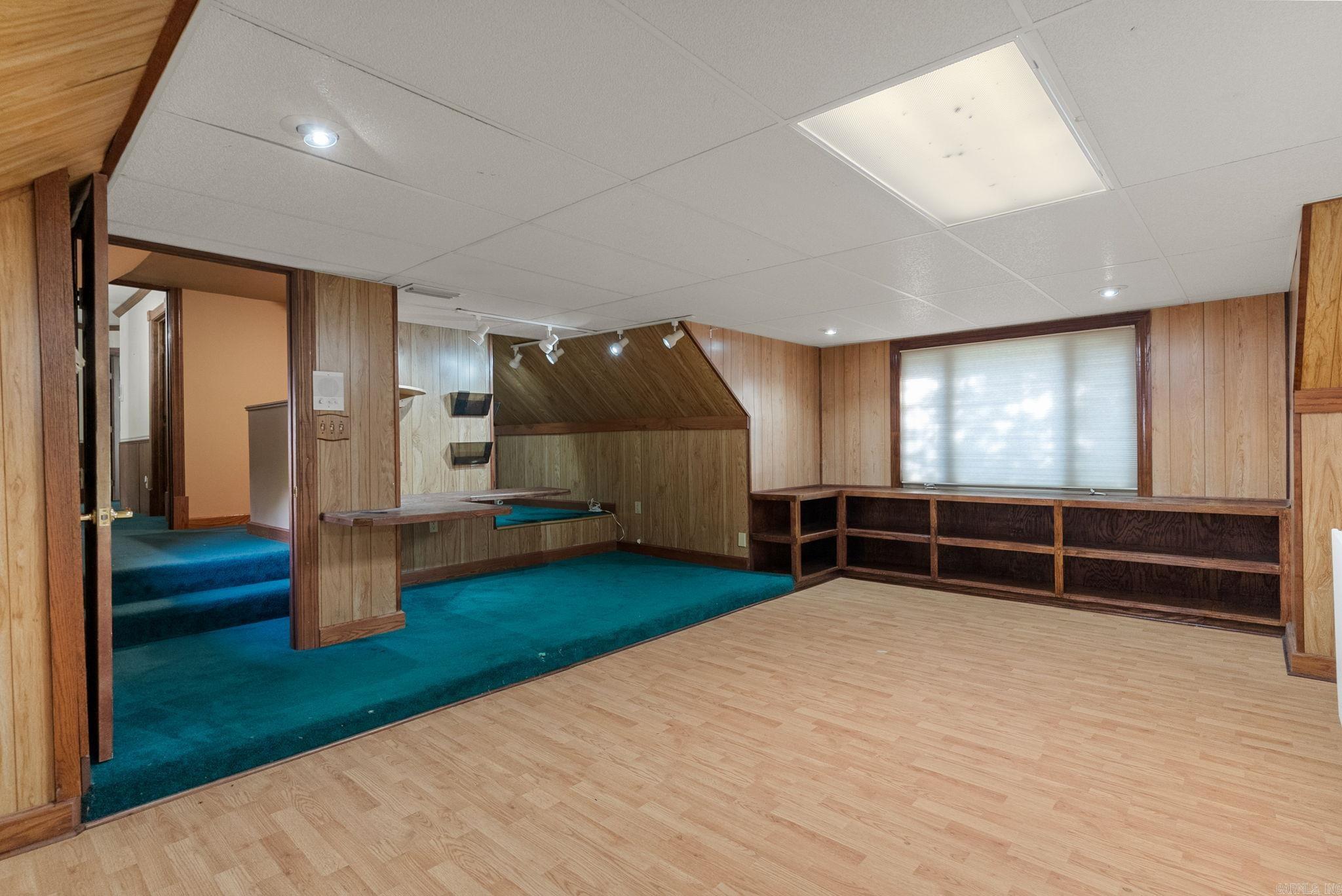 MILL CREEK ESTATES - Residential