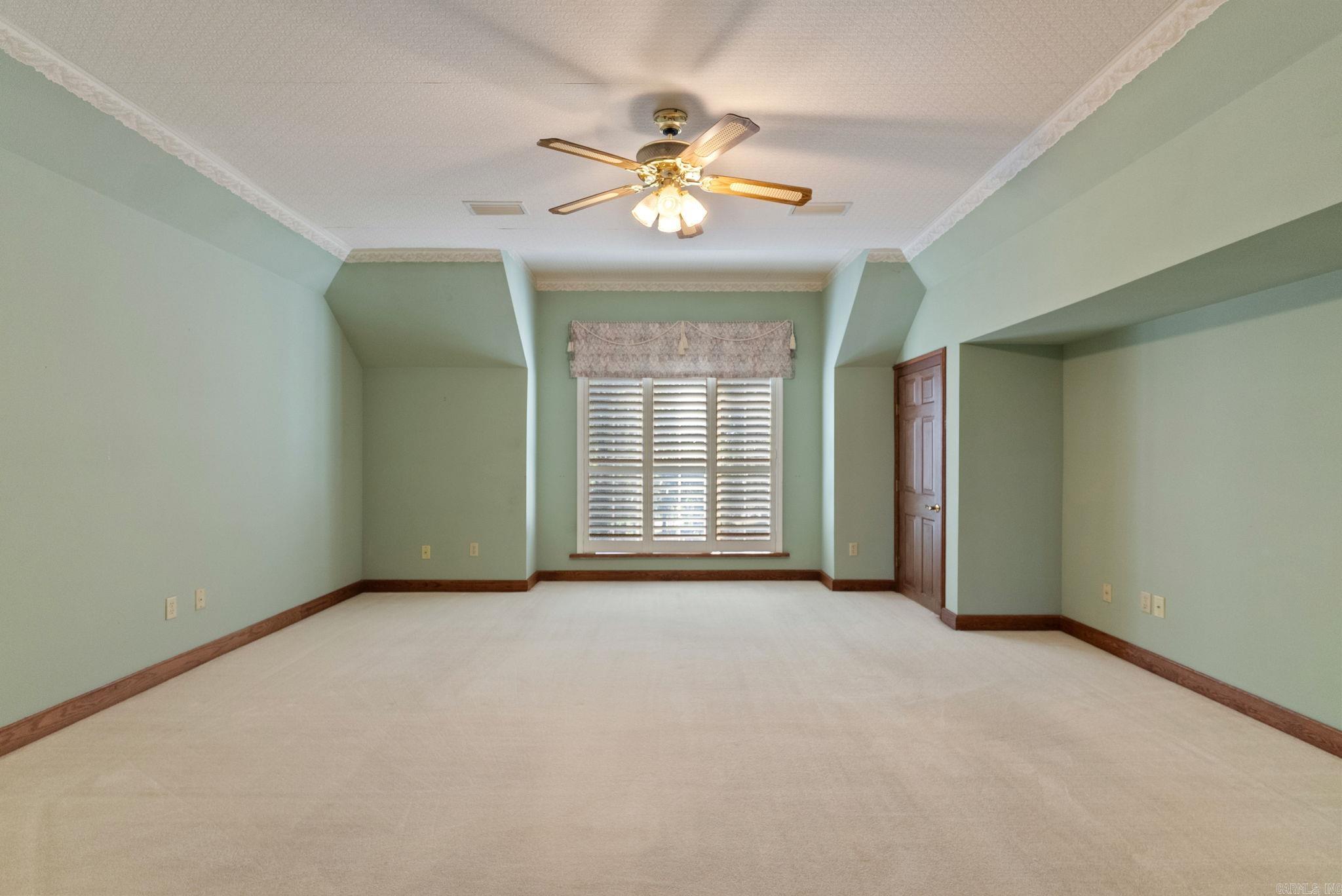 MILL CREEK ESTATES - Residential