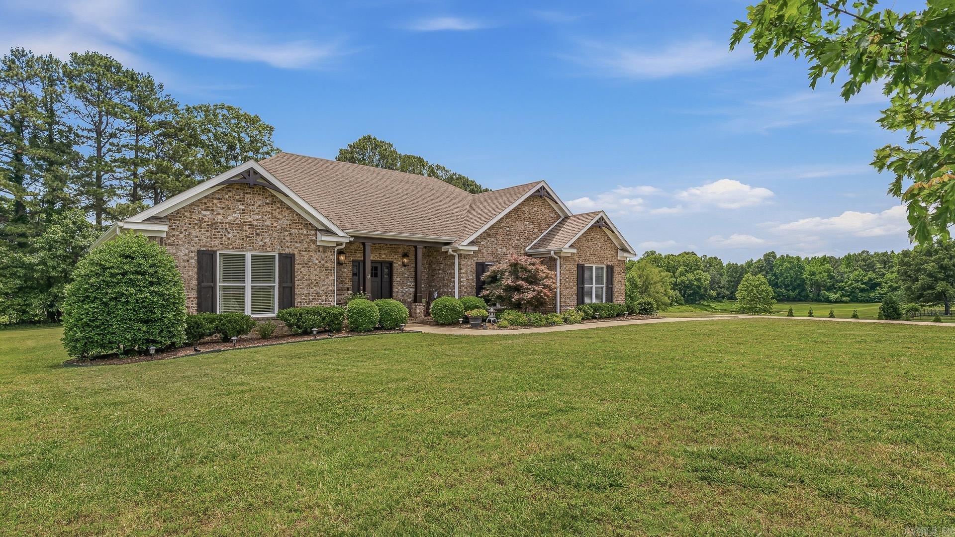 BELLA RIDGE - Residential