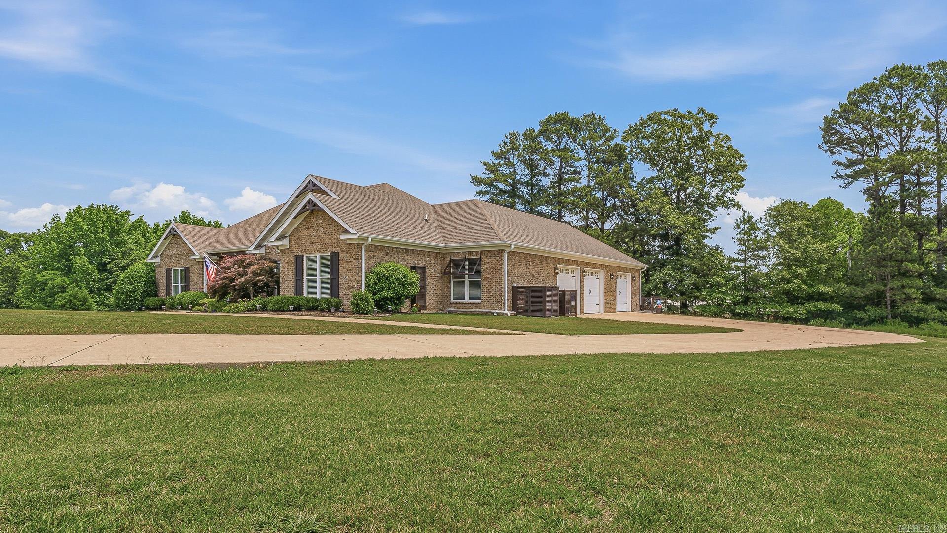 BELLA RIDGE - Residential