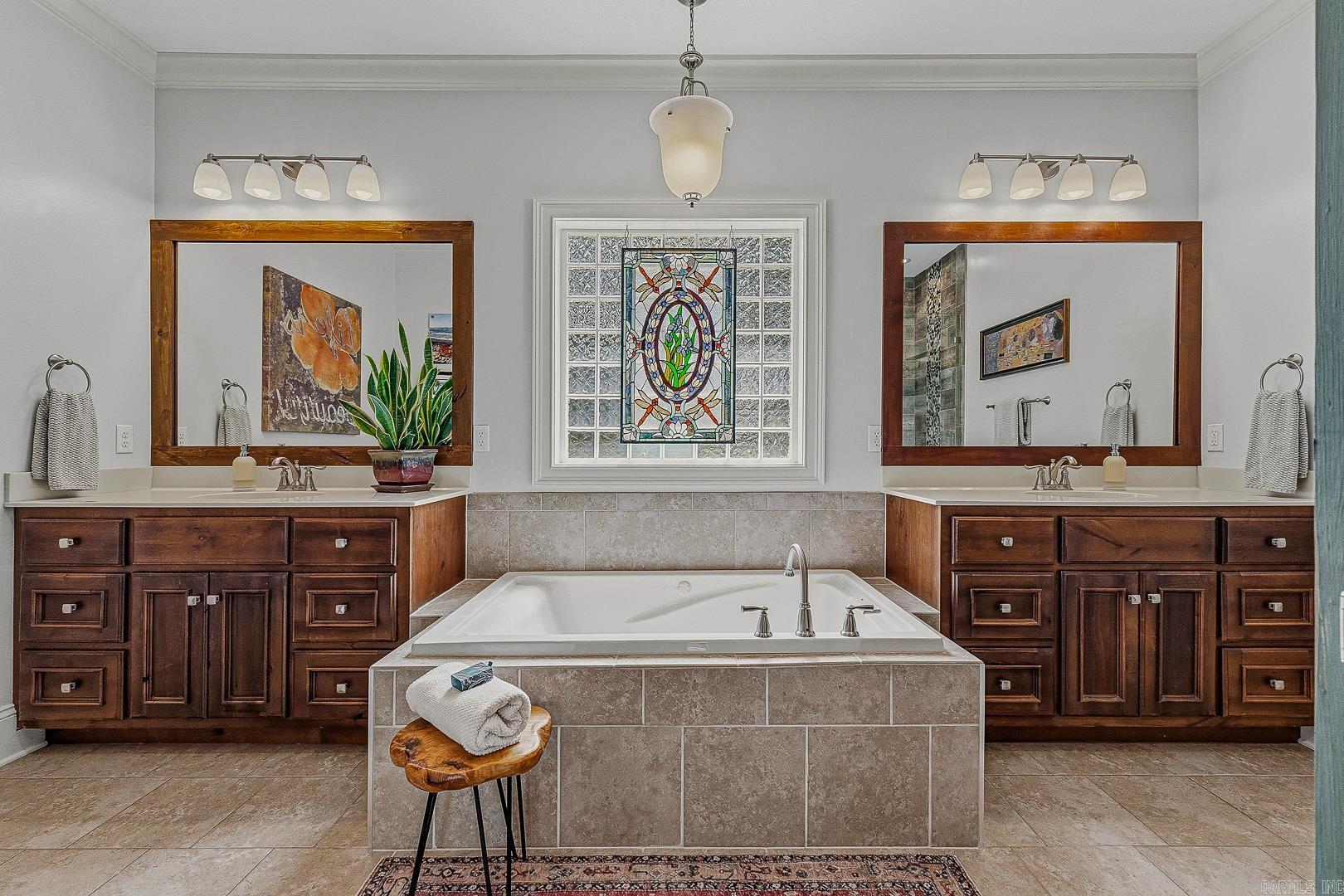 BELLA RIDGE - Residential
