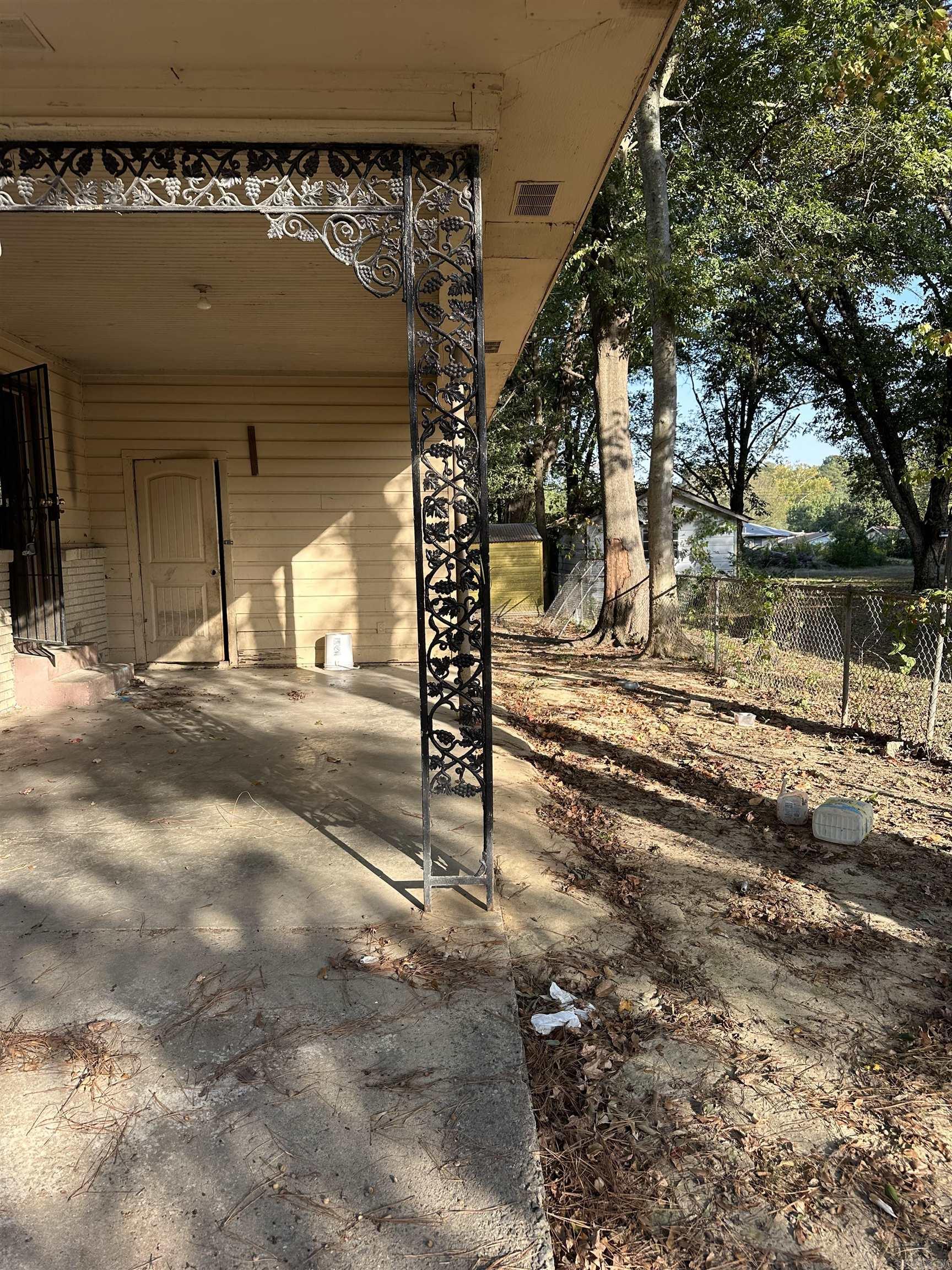 SOUTH HEIGHTS - Residential