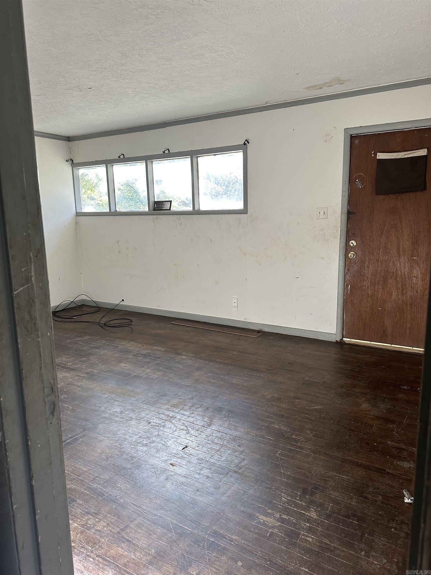 SOUTH HEIGHTS - Residential