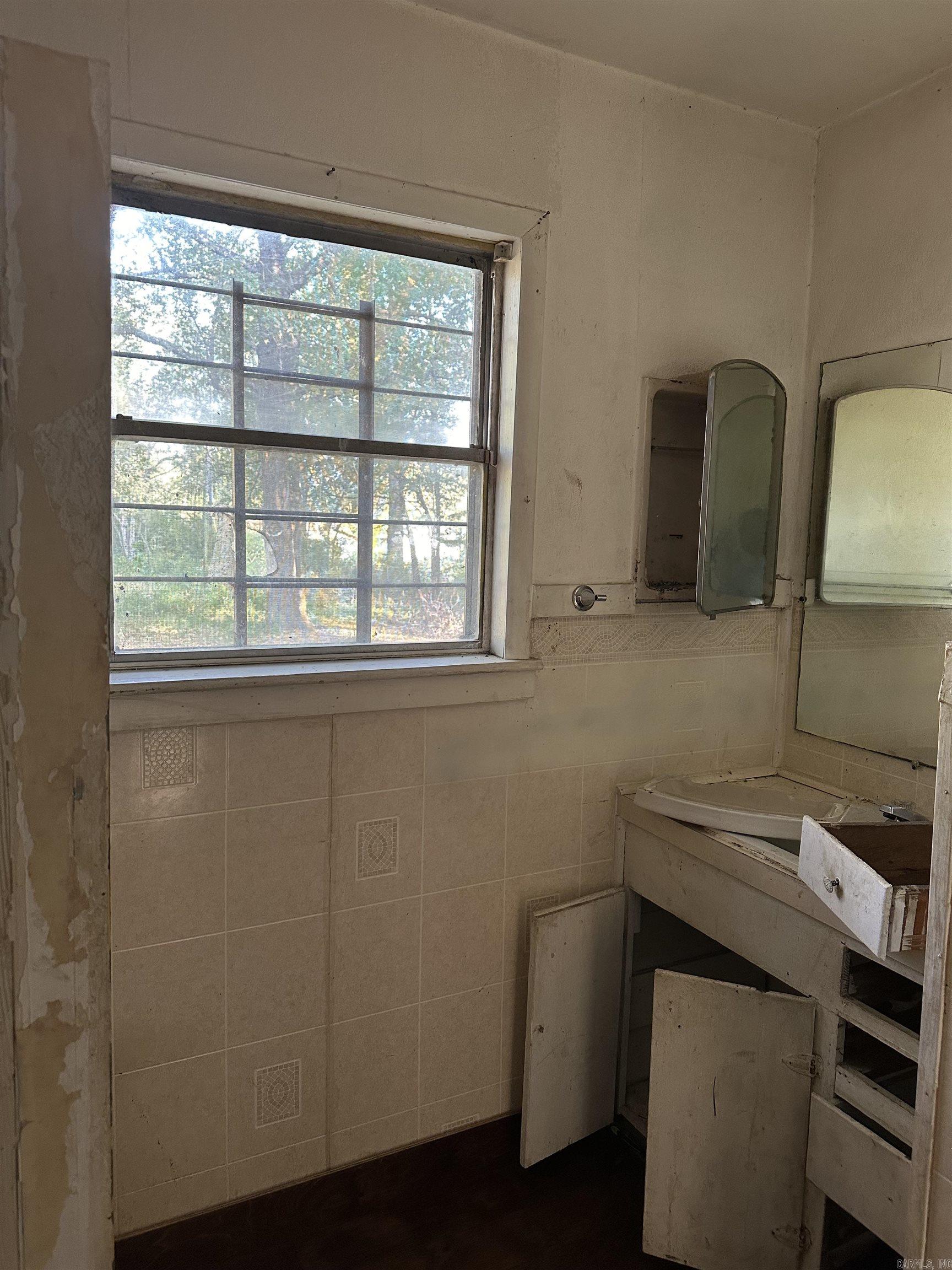 SOUTH HEIGHTS - Residential