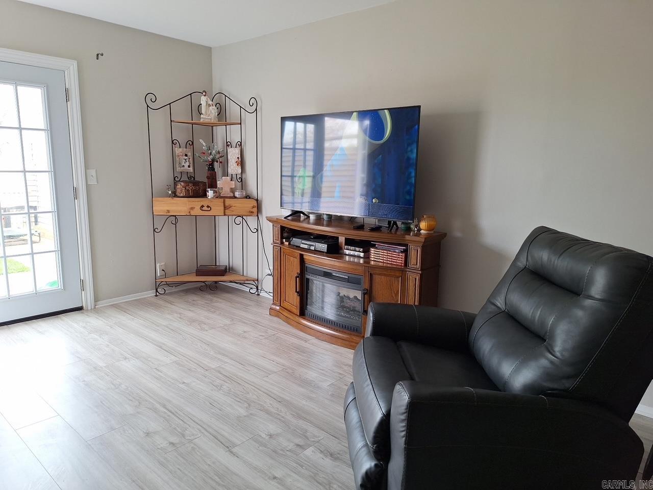 LAKEWOOD HILLS CONDO - Residential