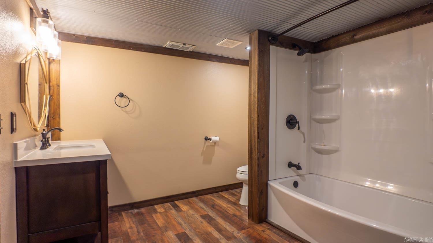 MAMMOTH SPRING ORIGINAL - Residential