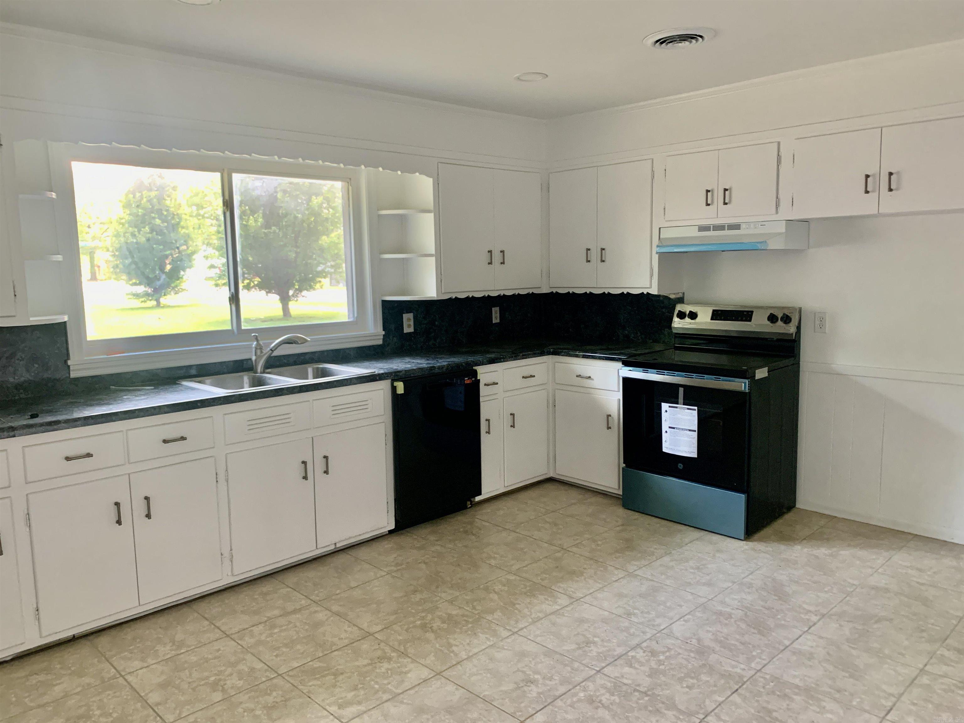 KINGWOOD ADD - Residential