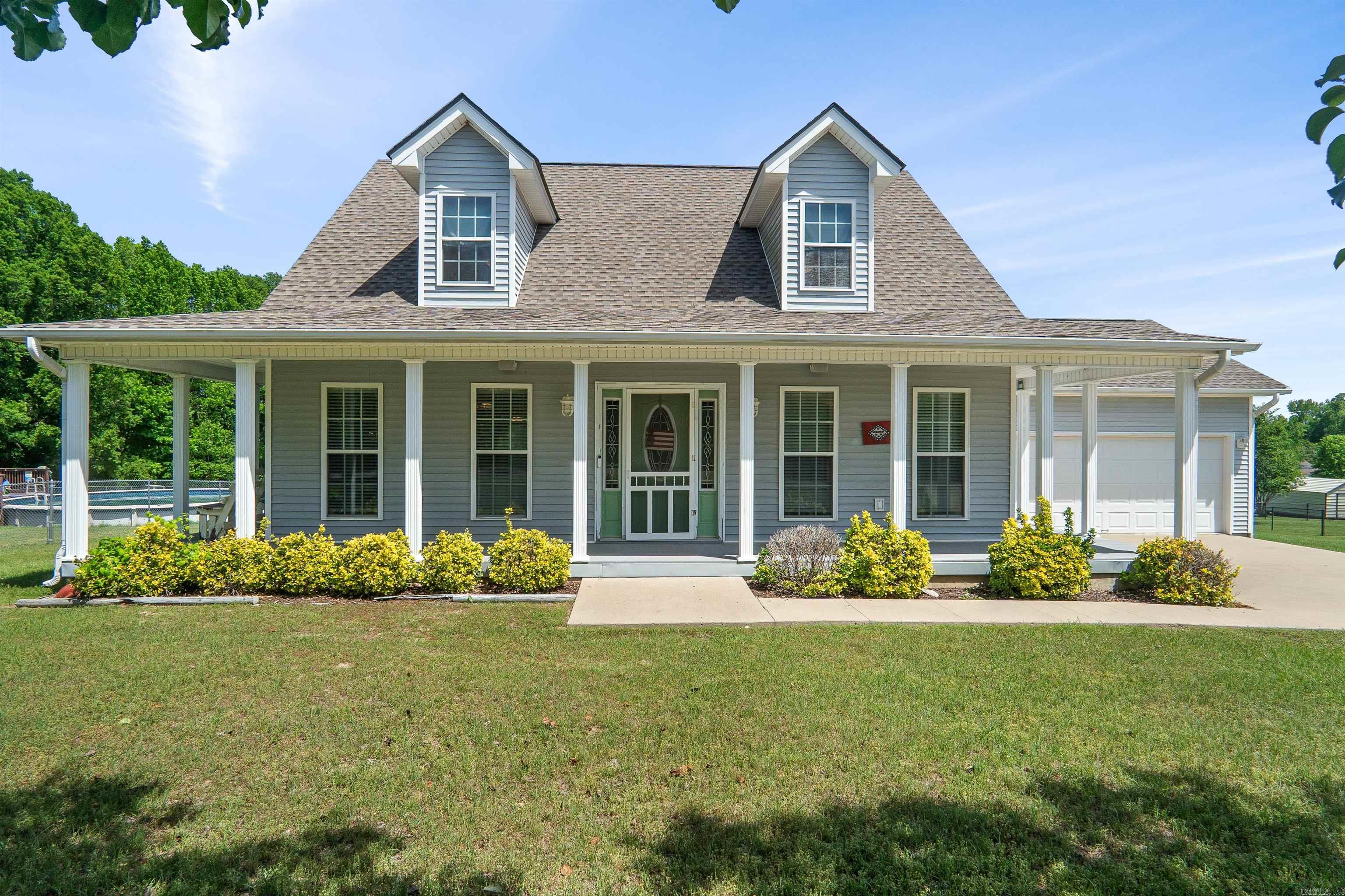 TRIPLE J ESTATES - Residential